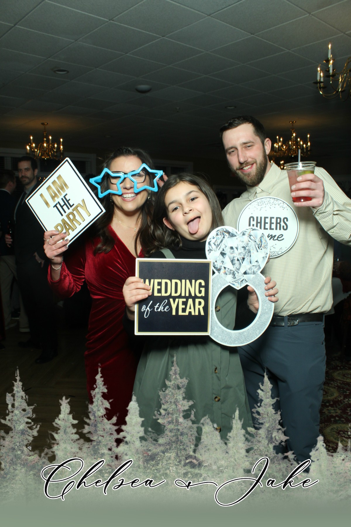 Chelsea & Jake | View more photos from the event at gallery.mainemagicmirror.com/u/MaineMagicMirror/Chelsea-Jake