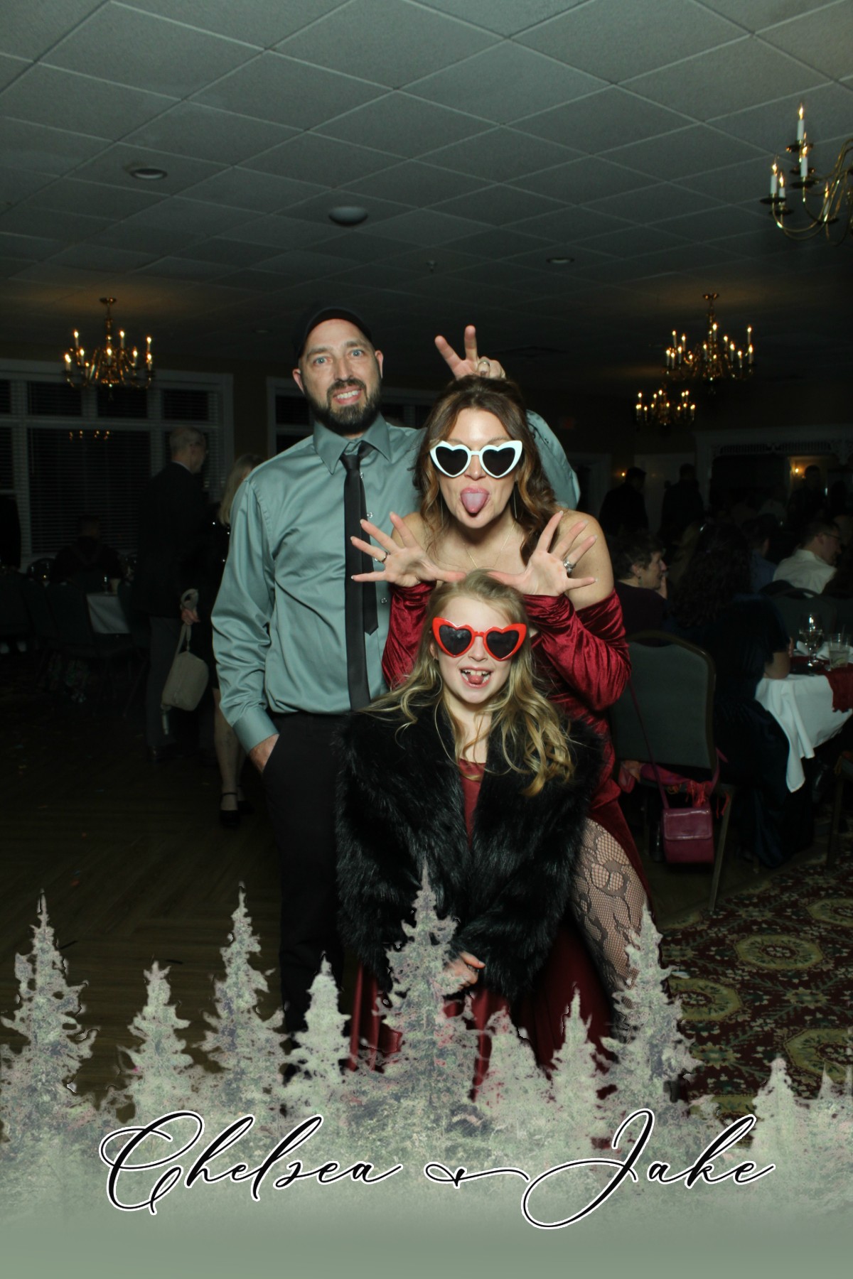 Chelsea & Jake | View more photos from the event at gallery.mainemagicmirror.com/u/MaineMagicMirror/Chelsea-Jake