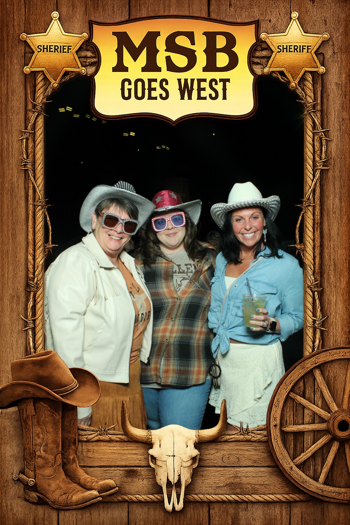 Machias Savings Bank | View more photos from the event at gallery.mainemagicmirror.com/u/MaineMagicMirror/Machias-Savings-Bank