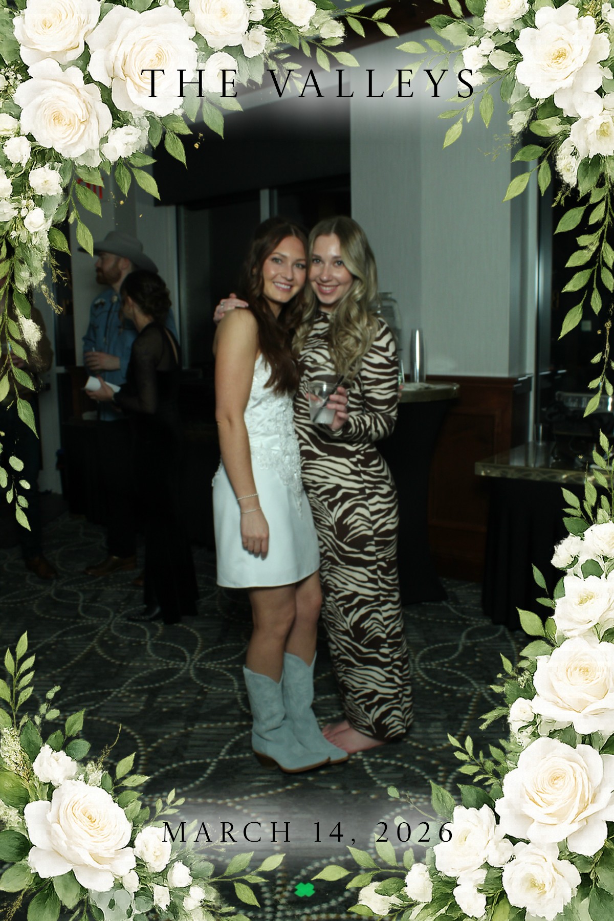 Moriah and Spencer Wedding | View more photos from the event at gallery.mainemagicmirror.com/u/MaineMagicMirror/Moriah-and-Spencer-Wedding