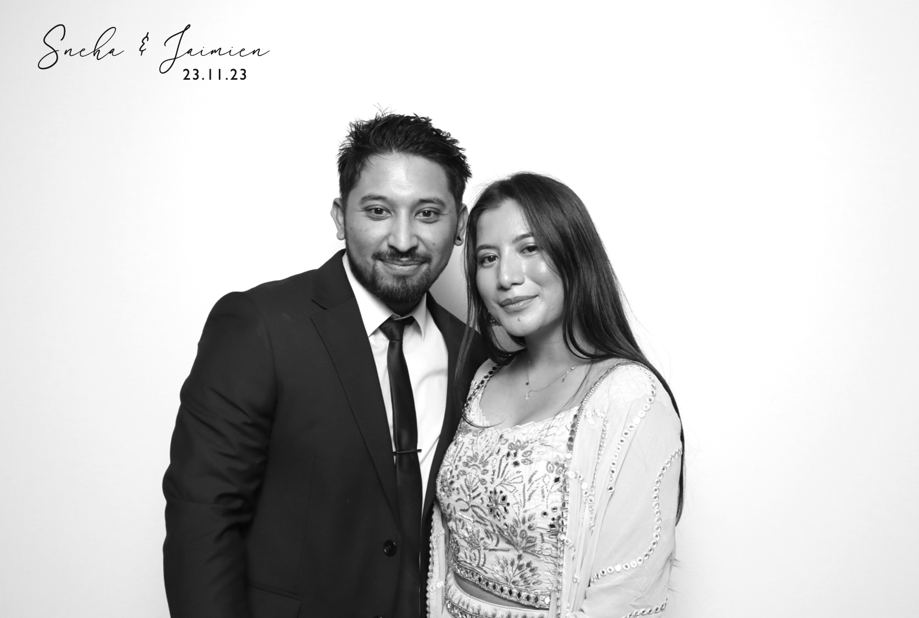Sneha & Jaimien | View more photos from the event at images.mobile-photo-booth.com/u/MobilePhotoBoothUK/Sneha-Jaimien
