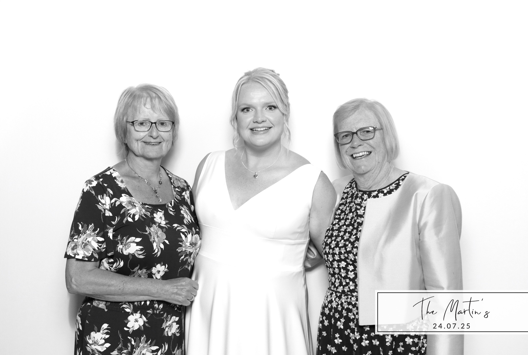 The Martins | View more photos from the event at images.mobile-photo-booth.com/u/MobilePhotoBoothUK/The-Martins