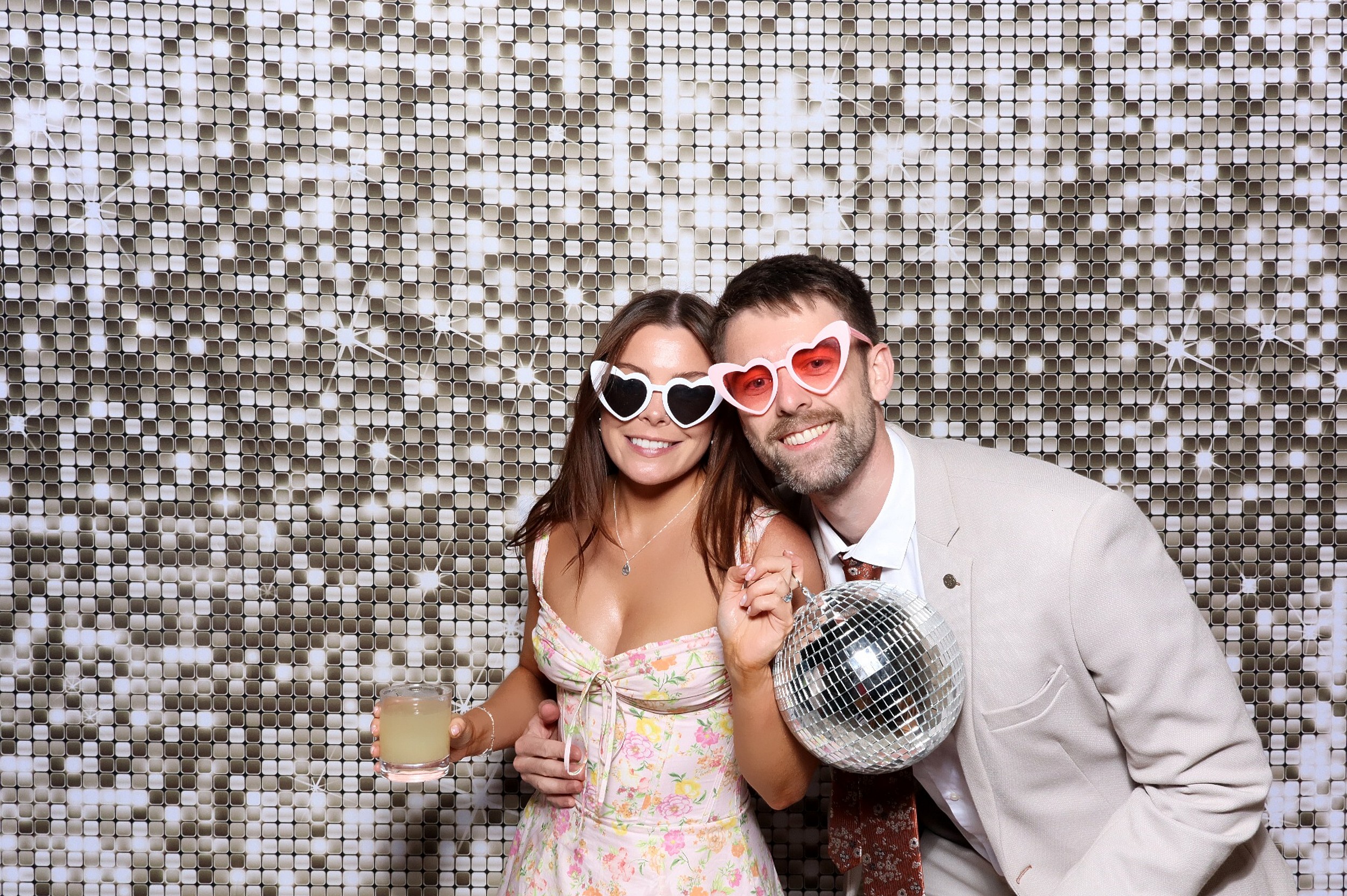 Eloise & Sam | View more photos from the event at v1.boothgallery.com/u/MooMuu-Photo-Booths/Eloise-Sam