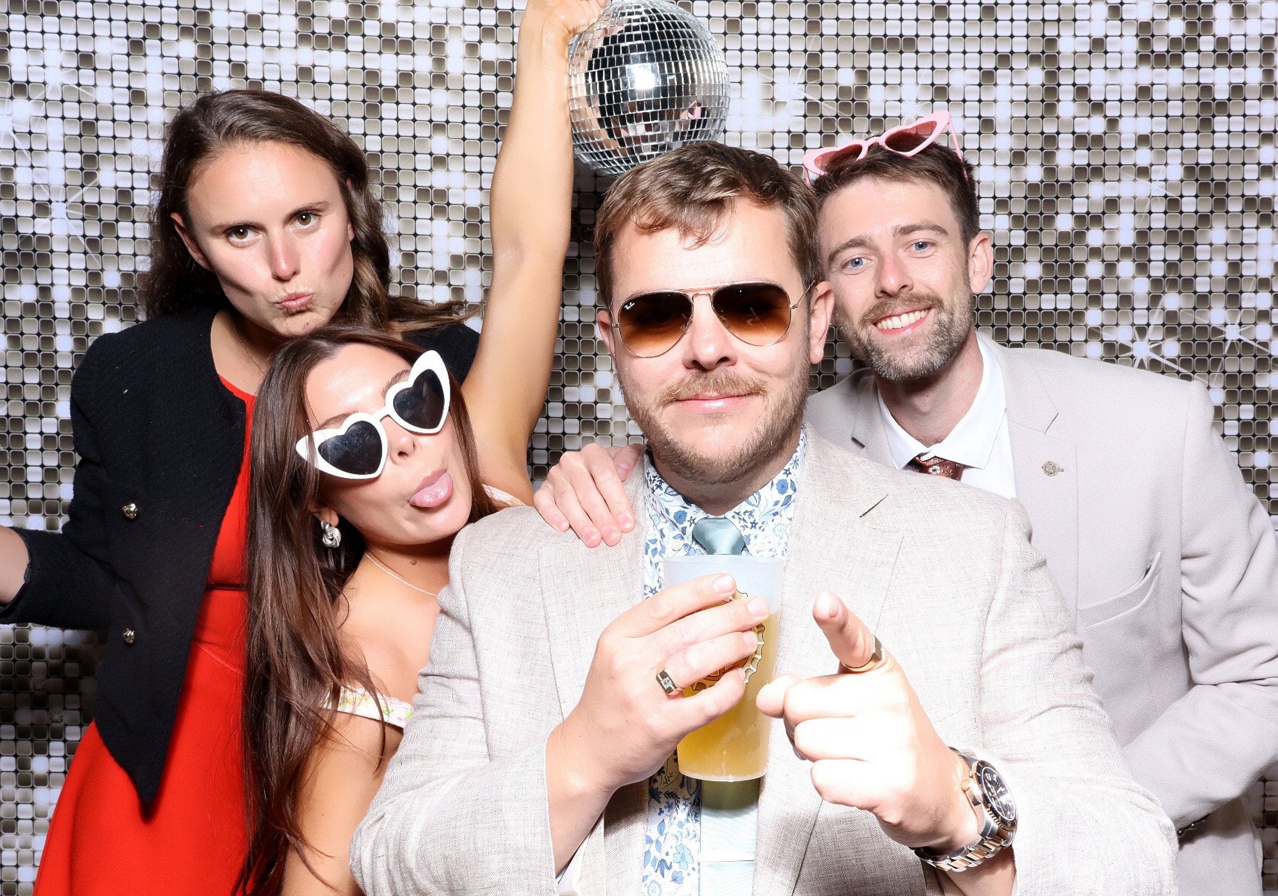 Eloise & Sam | View more photos from the event at v1.boothgallery.com/u/MooMuu-Photo-Booths/Eloise-Sam