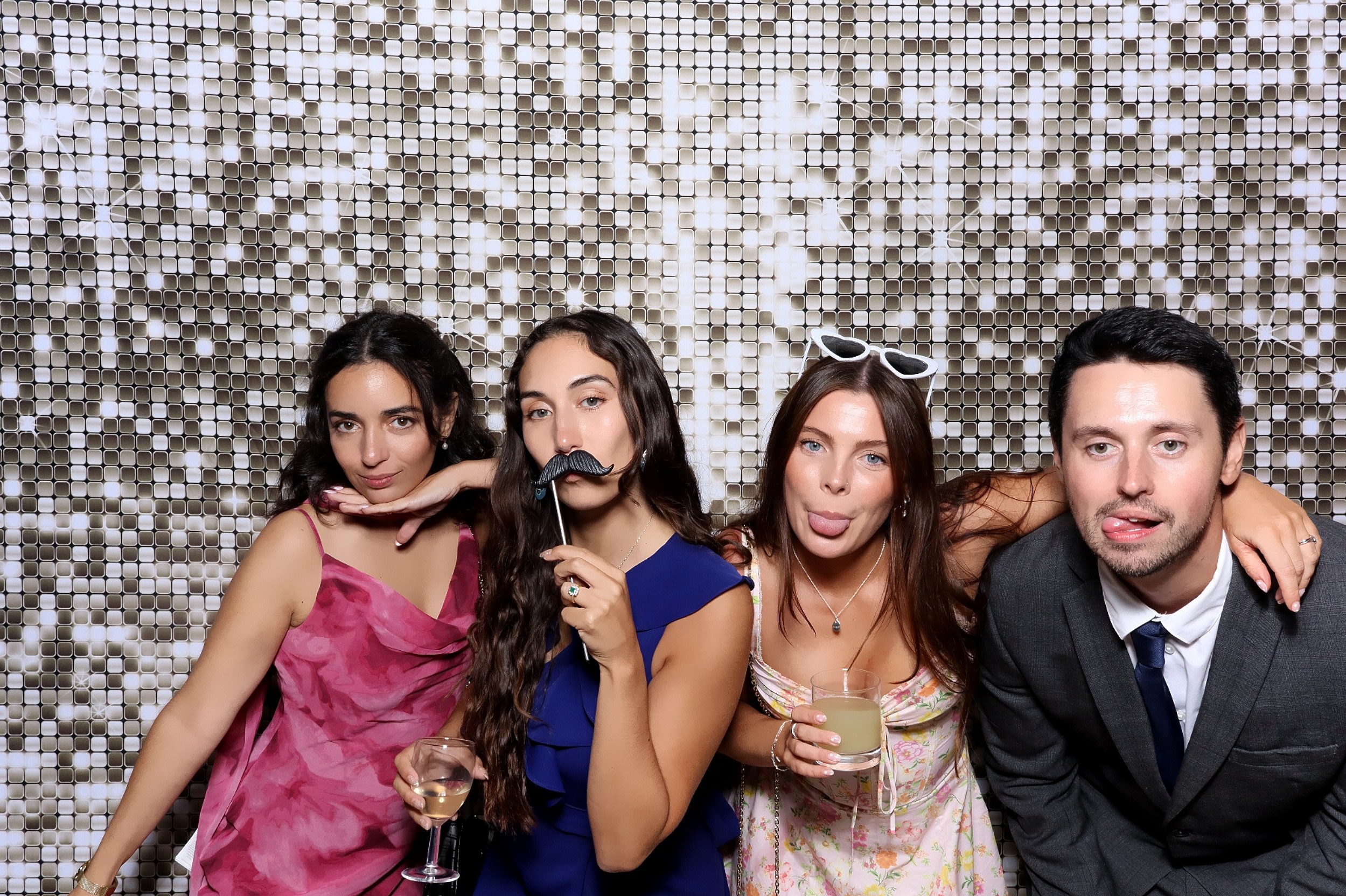 Eloise & Sam | View more photos from the event at v1.boothgallery.com/u/MooMuu-Photo-Booths/Eloise-Sam