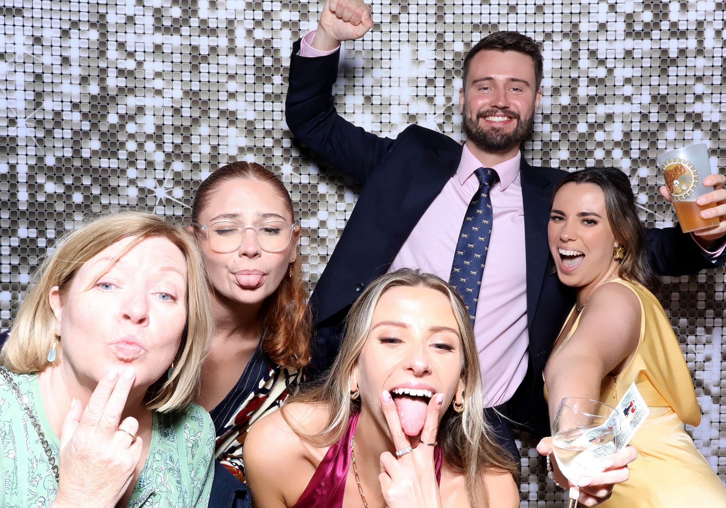 Eloise & Sam | View more photos from the event at v1.boothgallery.com/u/MooMuu-Photo-Booths/Eloise-Sam