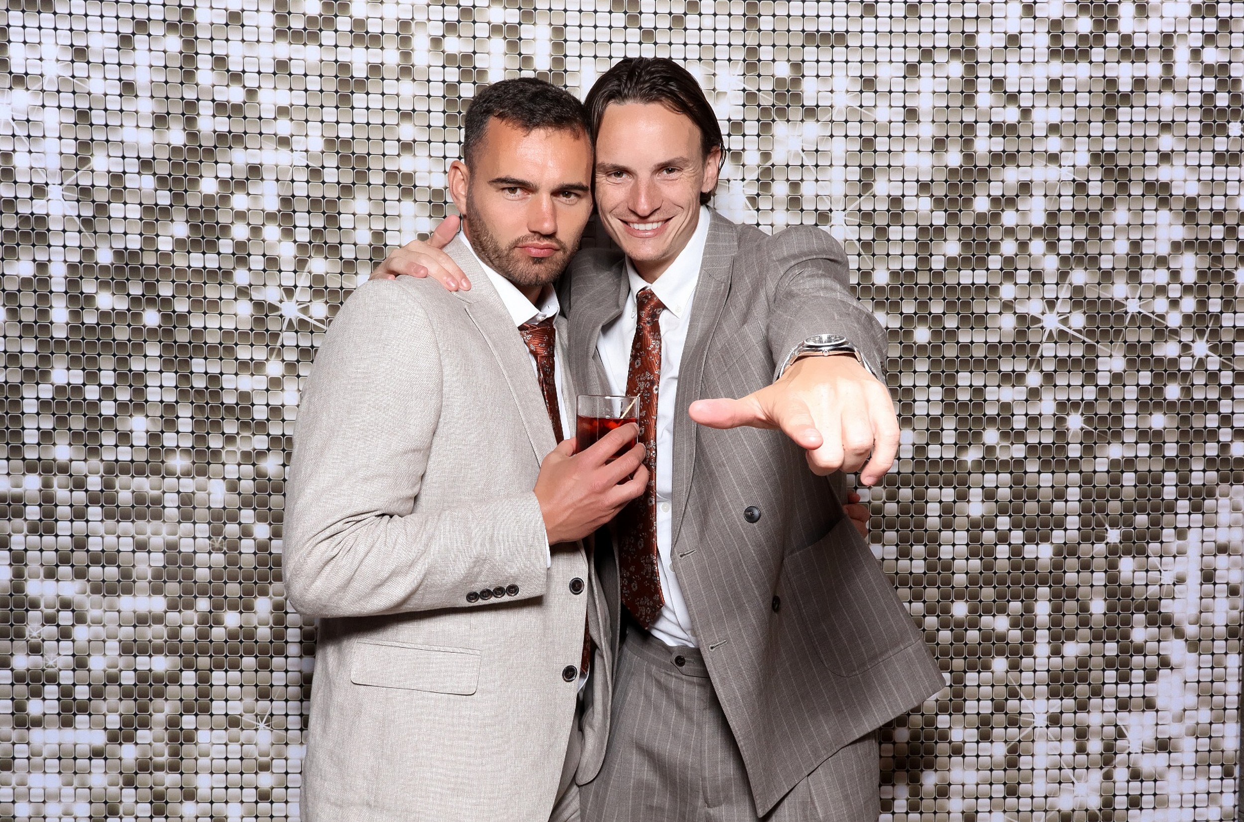 Eloise & Sam | View more photos from the event at v1.boothgallery.com/u/MooMuu-Photo-Booths/Eloise-Sam