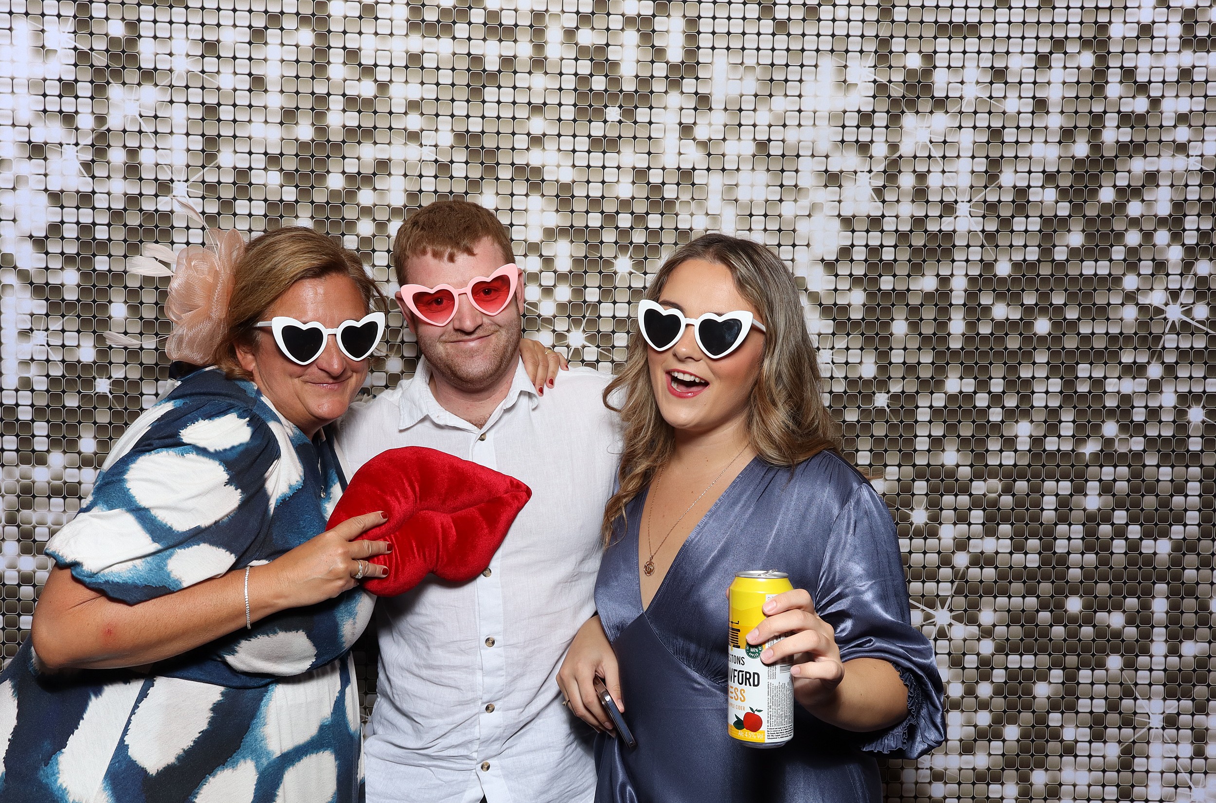 Leaha & Josh | View more photos from the event at v1.boothgallery.com/u/MooMuu-Photo-Booths/Leaha-Josh