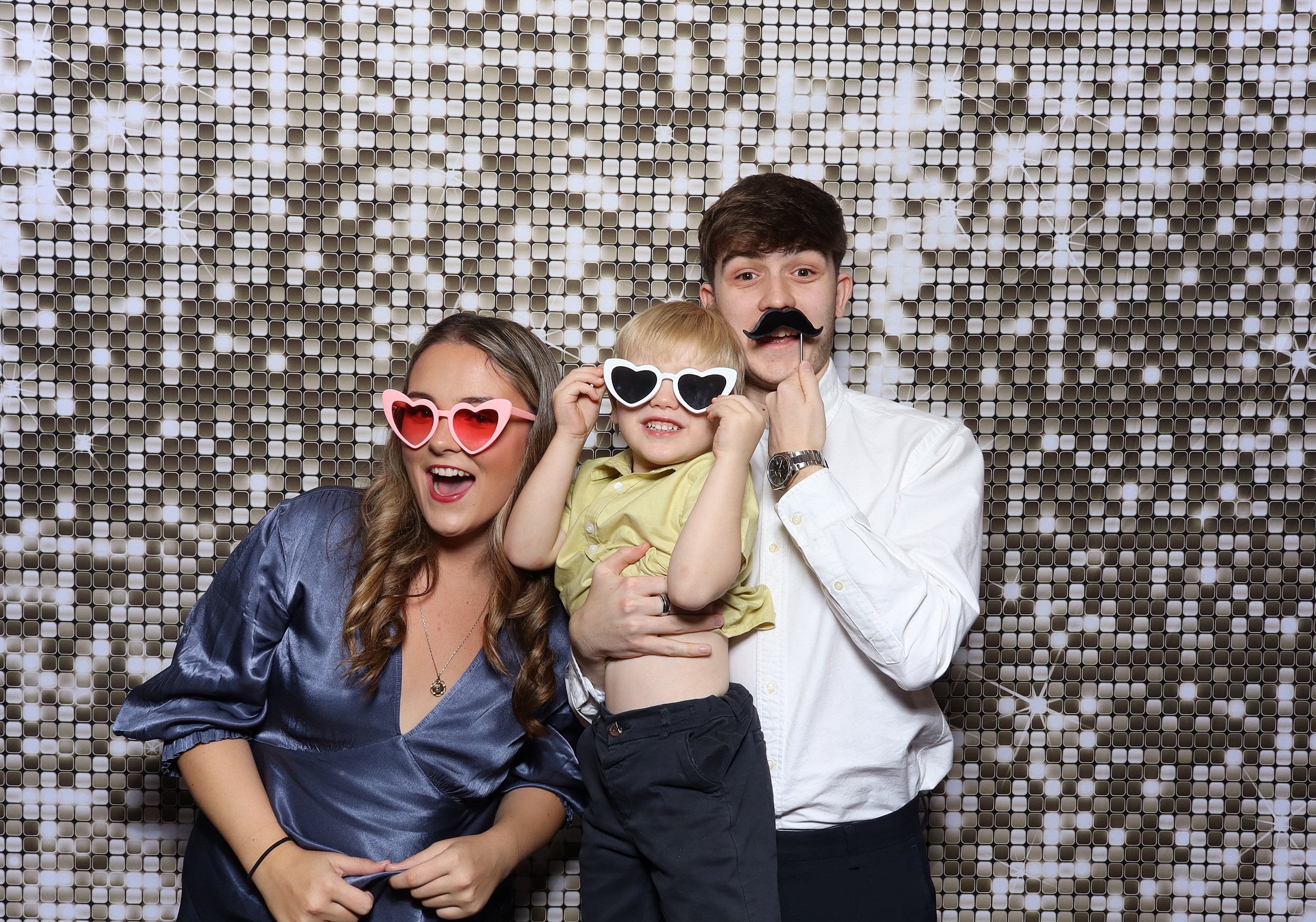 Leaha & Josh | View more photos from the event at v1.boothgallery.com/u/MooMuu-Photo-Booths/Leaha-Josh