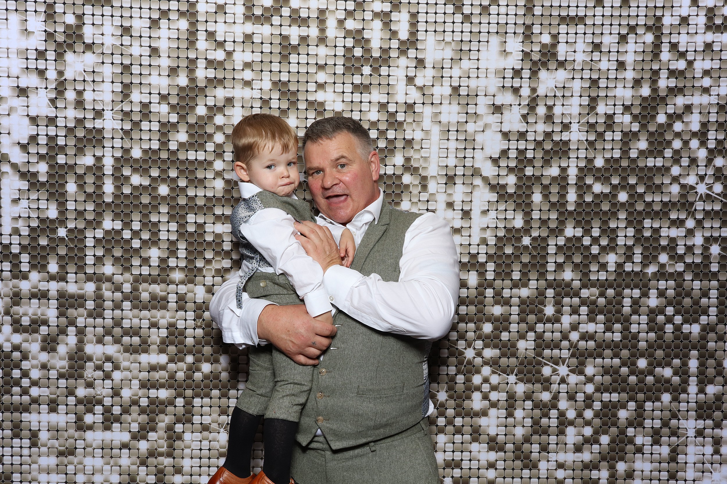 Leaha & Josh | View more photos from the event at v1.boothgallery.com/u/MooMuu-Photo-Booths/Leaha-Josh