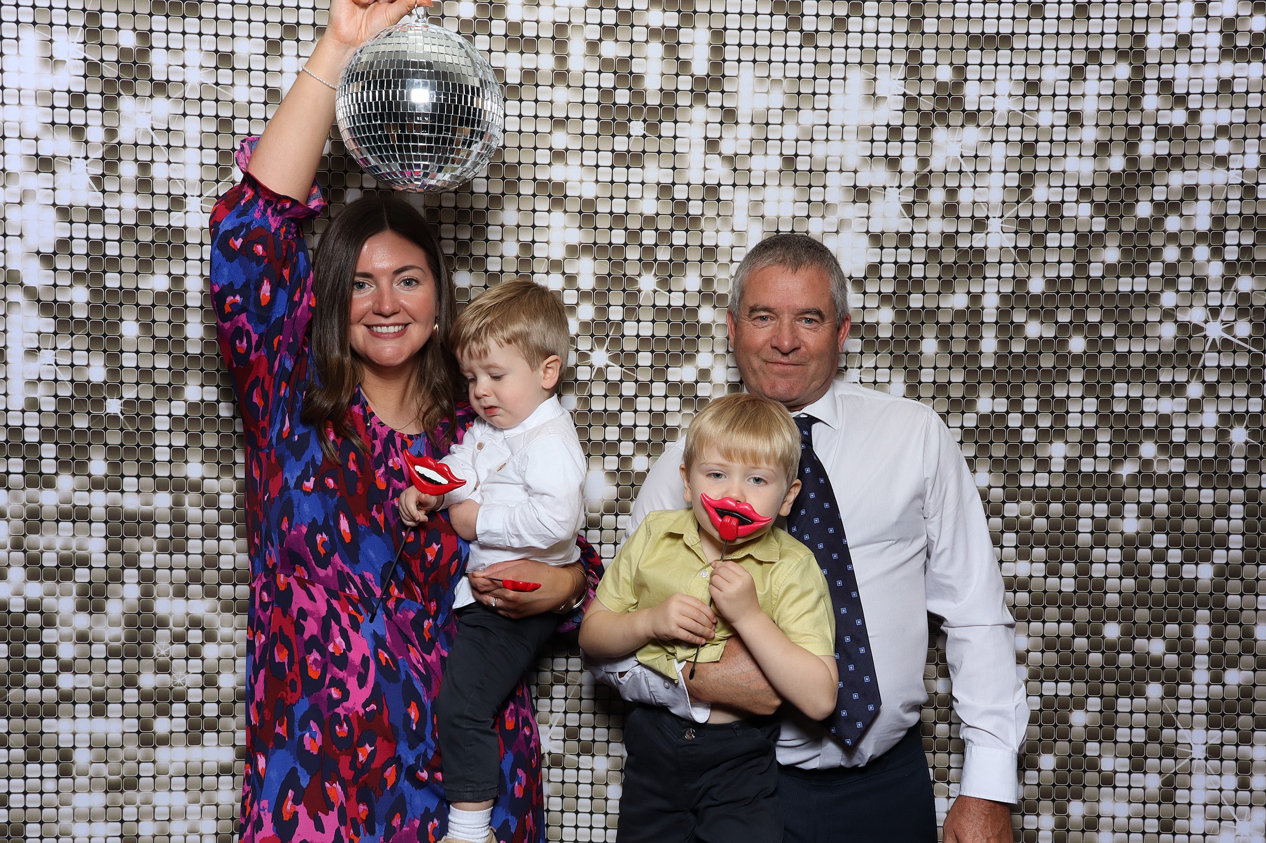 Leaha & Josh | View more photos from the event at v1.boothgallery.com/u/MooMuu-Photo-Booths/Leaha-Josh