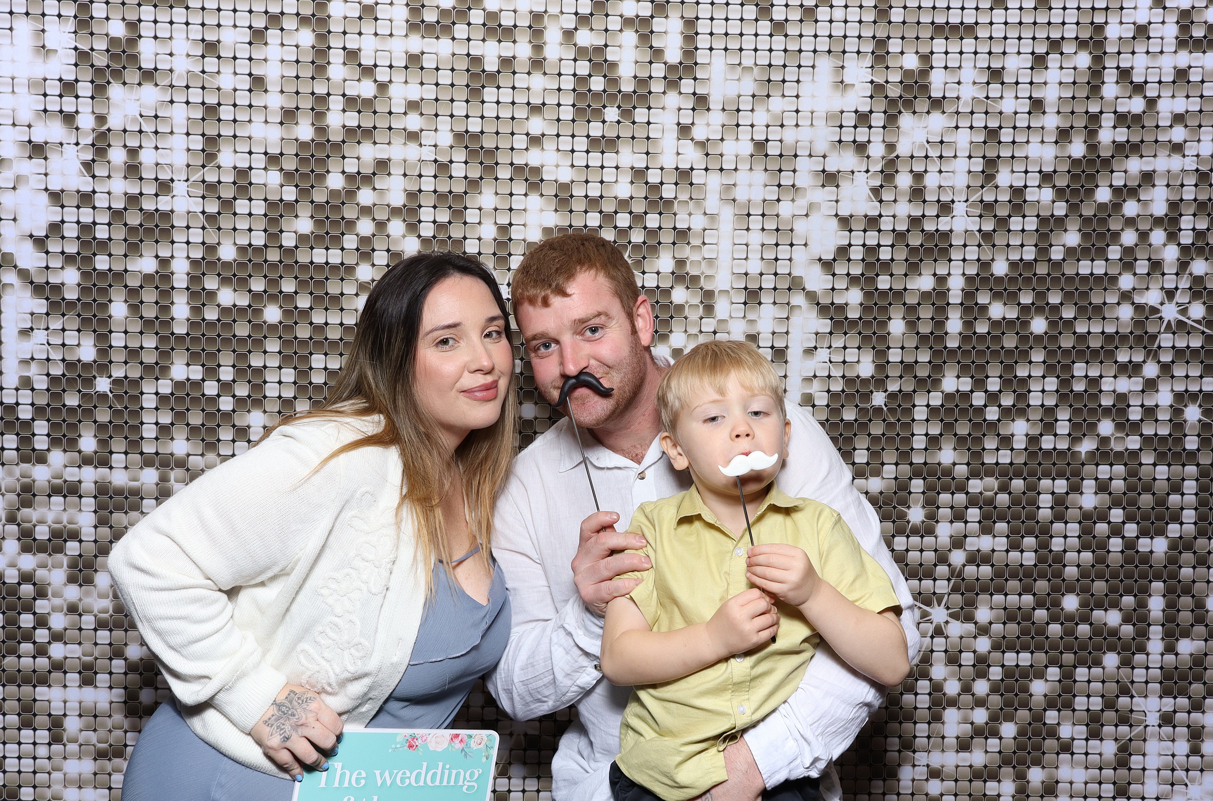 Leaha & Josh | View more photos from the event at v1.boothgallery.com/u/MooMuu-Photo-Booths/Leaha-Josh