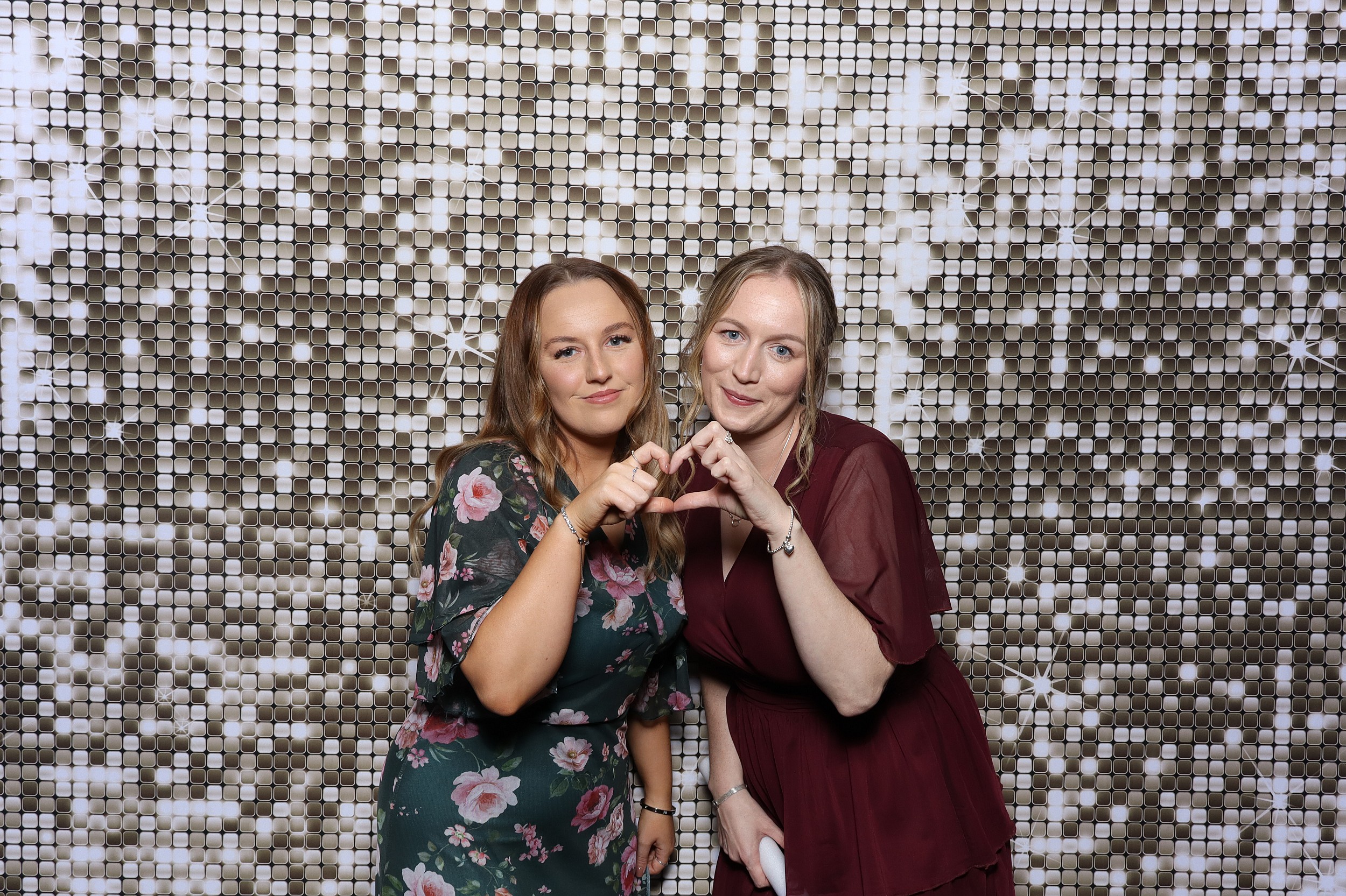 Leaha & Josh | View more photos from the event at v1.boothgallery.com/u/MooMuu-Photo-Booths/Leaha-Josh