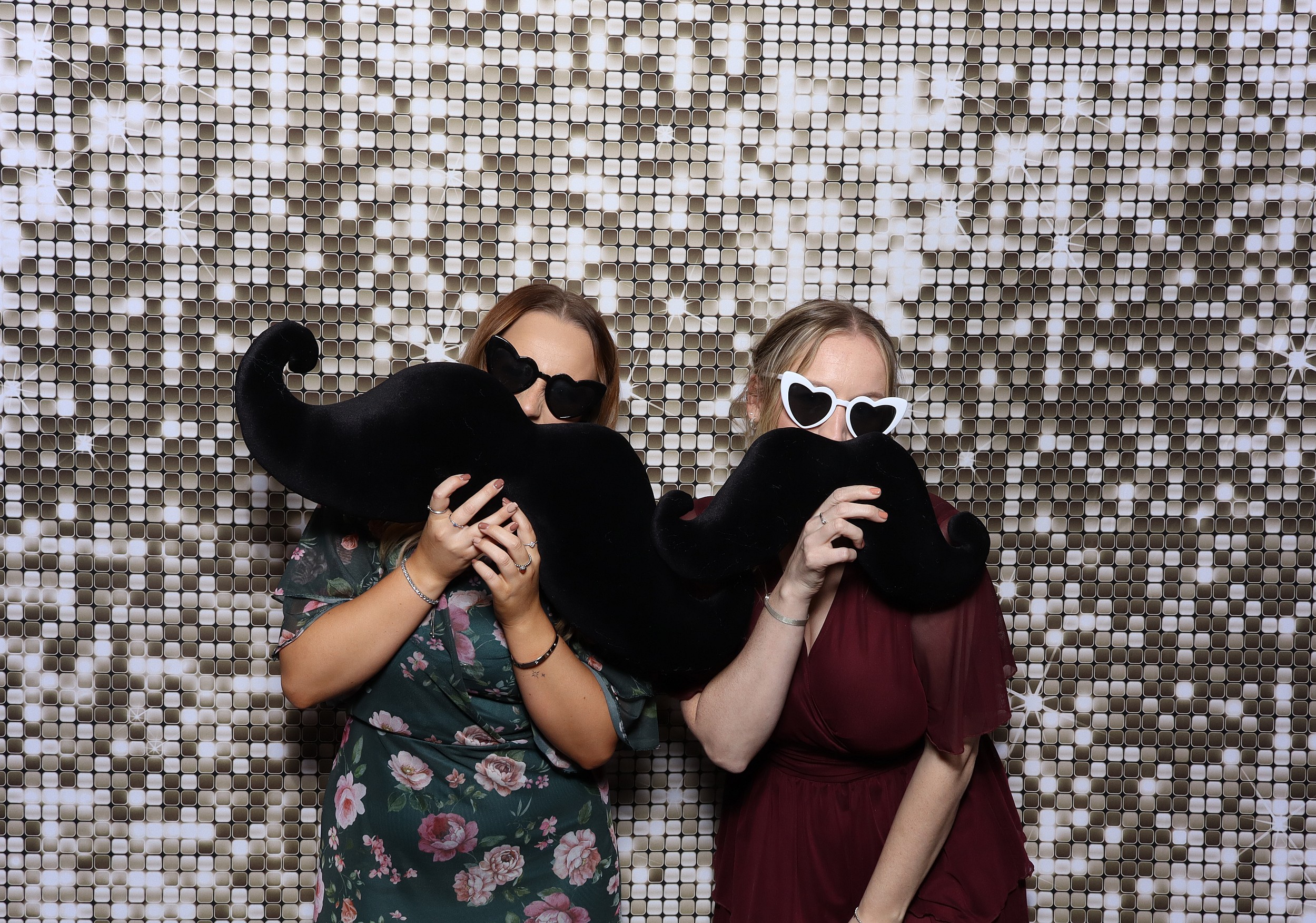 Leaha & Josh | View more photos from the event at v1.boothgallery.com/u/MooMuu-Photo-Booths/Leaha-Josh