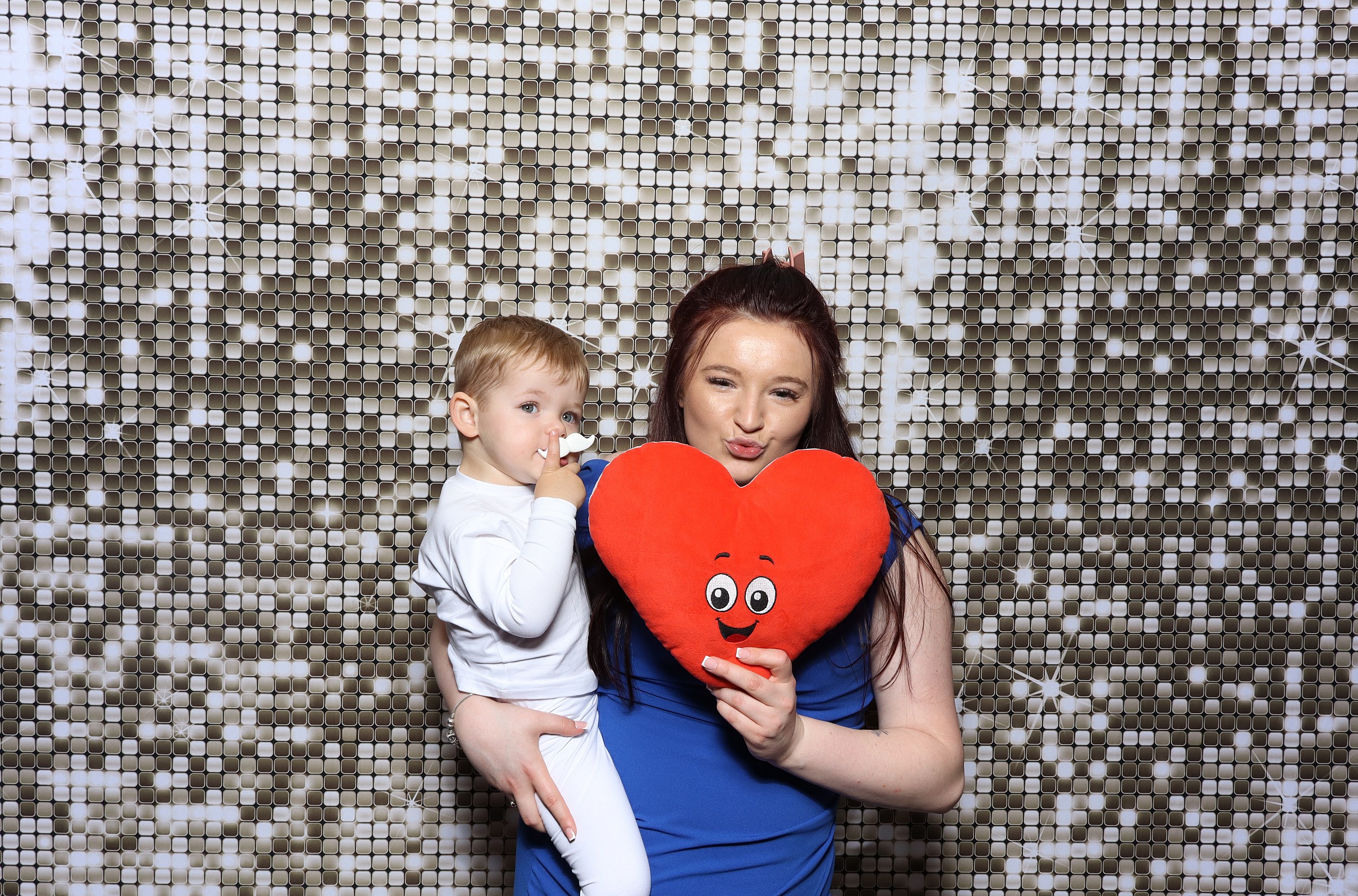 Leaha & Josh | View more photos from the event at v1.boothgallery.com/u/MooMuu-Photo-Booths/Leaha-Josh