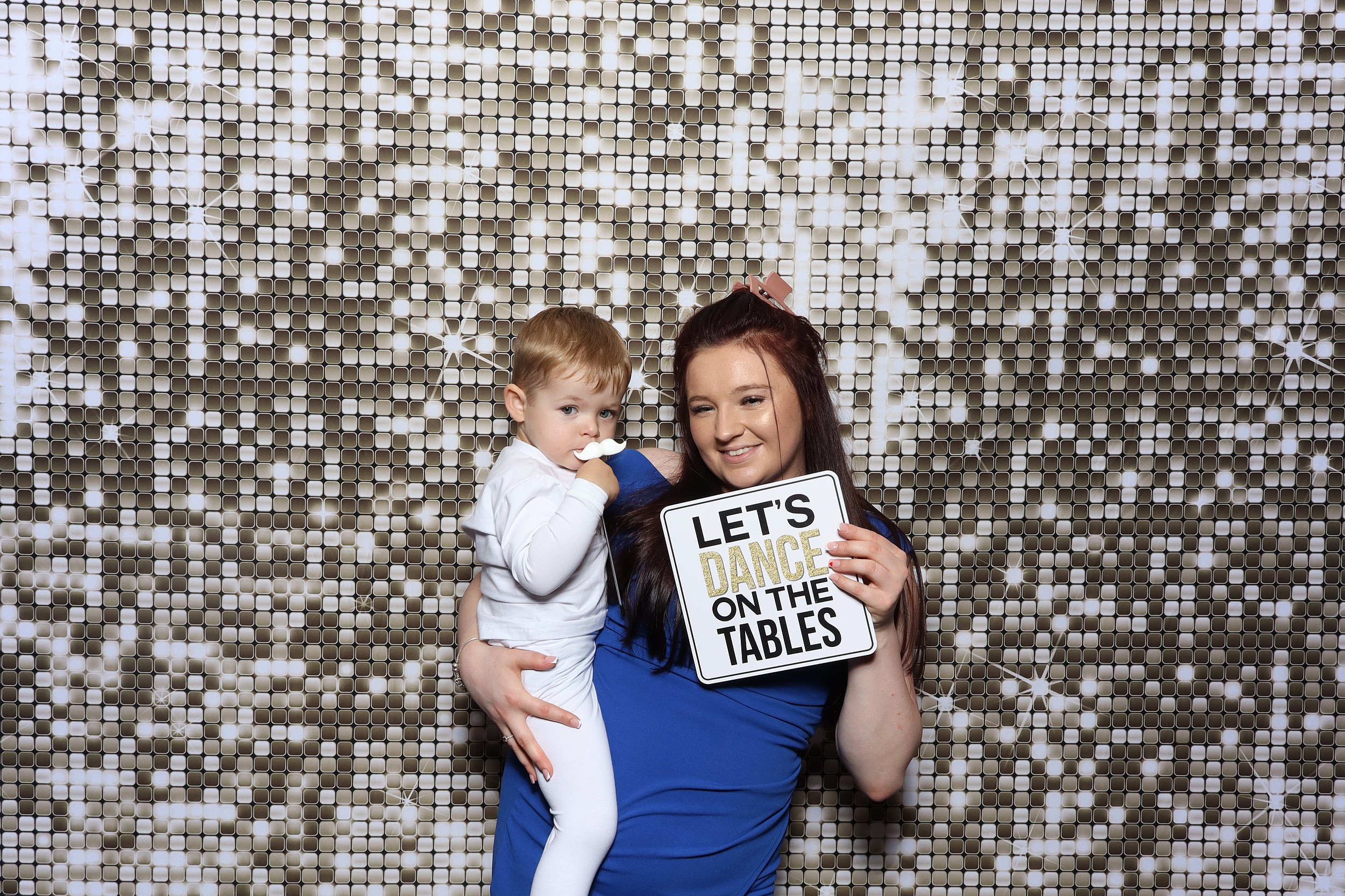 Leaha & Josh | View more photos from the event at v1.boothgallery.com/u/MooMuu-Photo-Booths/Leaha-Josh