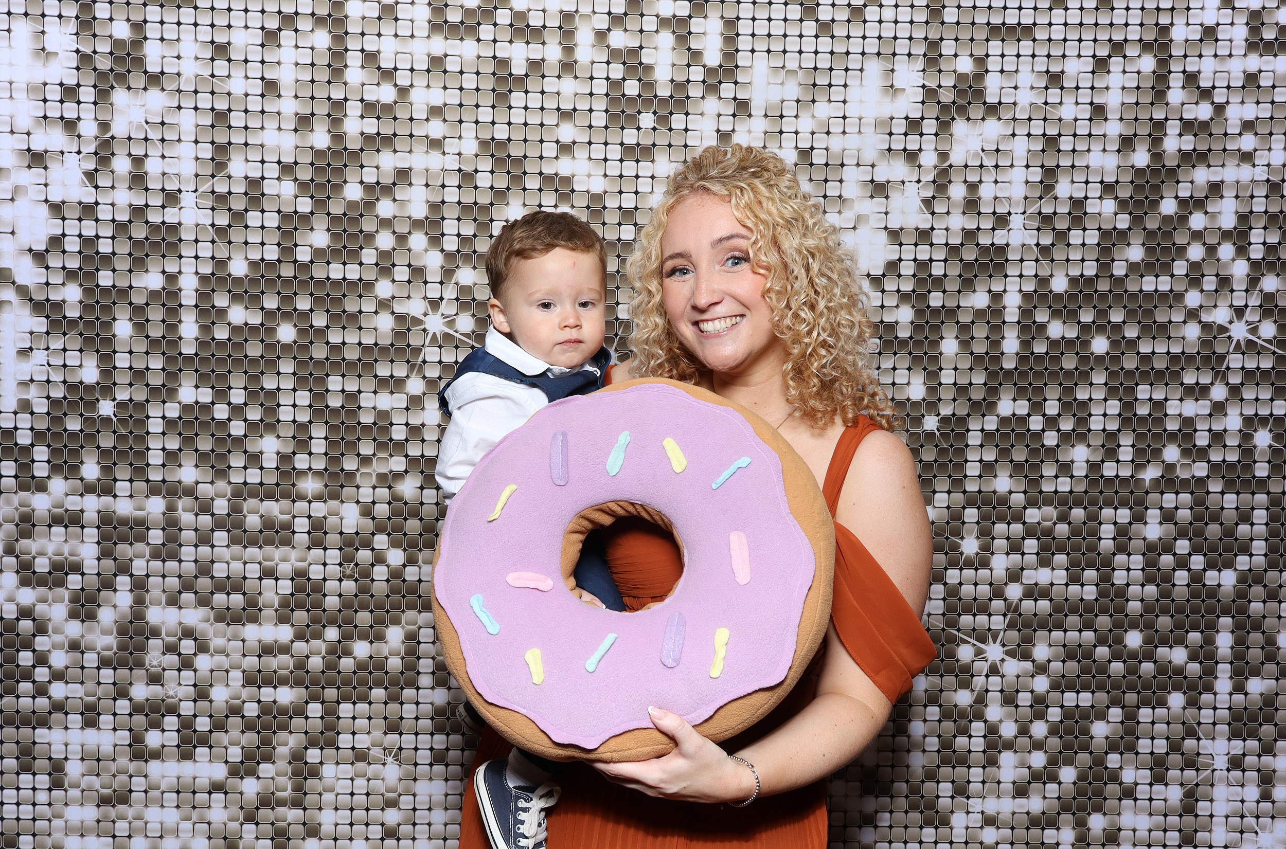 Leaha & Josh | View more photos from the event at v1.boothgallery.com/u/MooMuu-Photo-Booths/Leaha-Josh