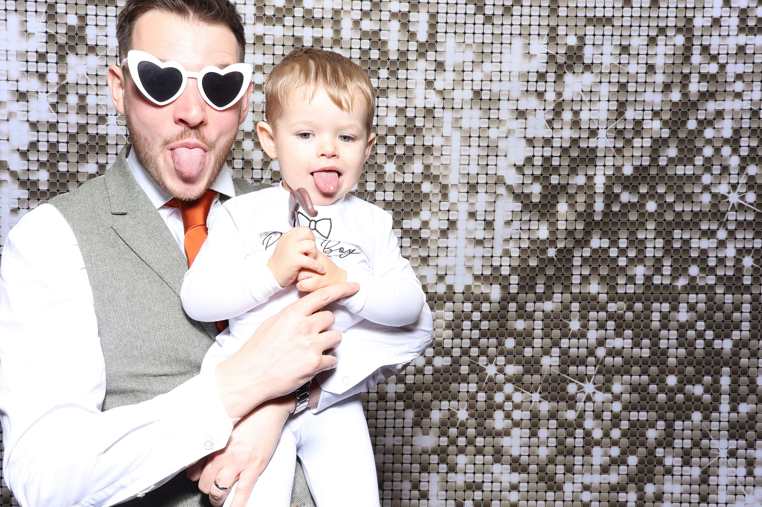 Leaha & Josh | View more photos from the event at v1.boothgallery.com/u/MooMuu-Photo-Booths/Leaha-Josh