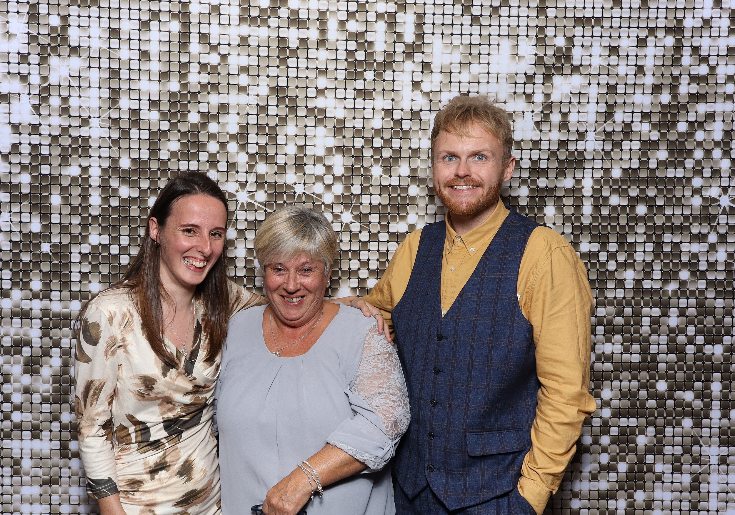 Leaha & Josh | View more photos from the event at v1.boothgallery.com/u/MooMuu-Photo-Booths/Leaha-Josh