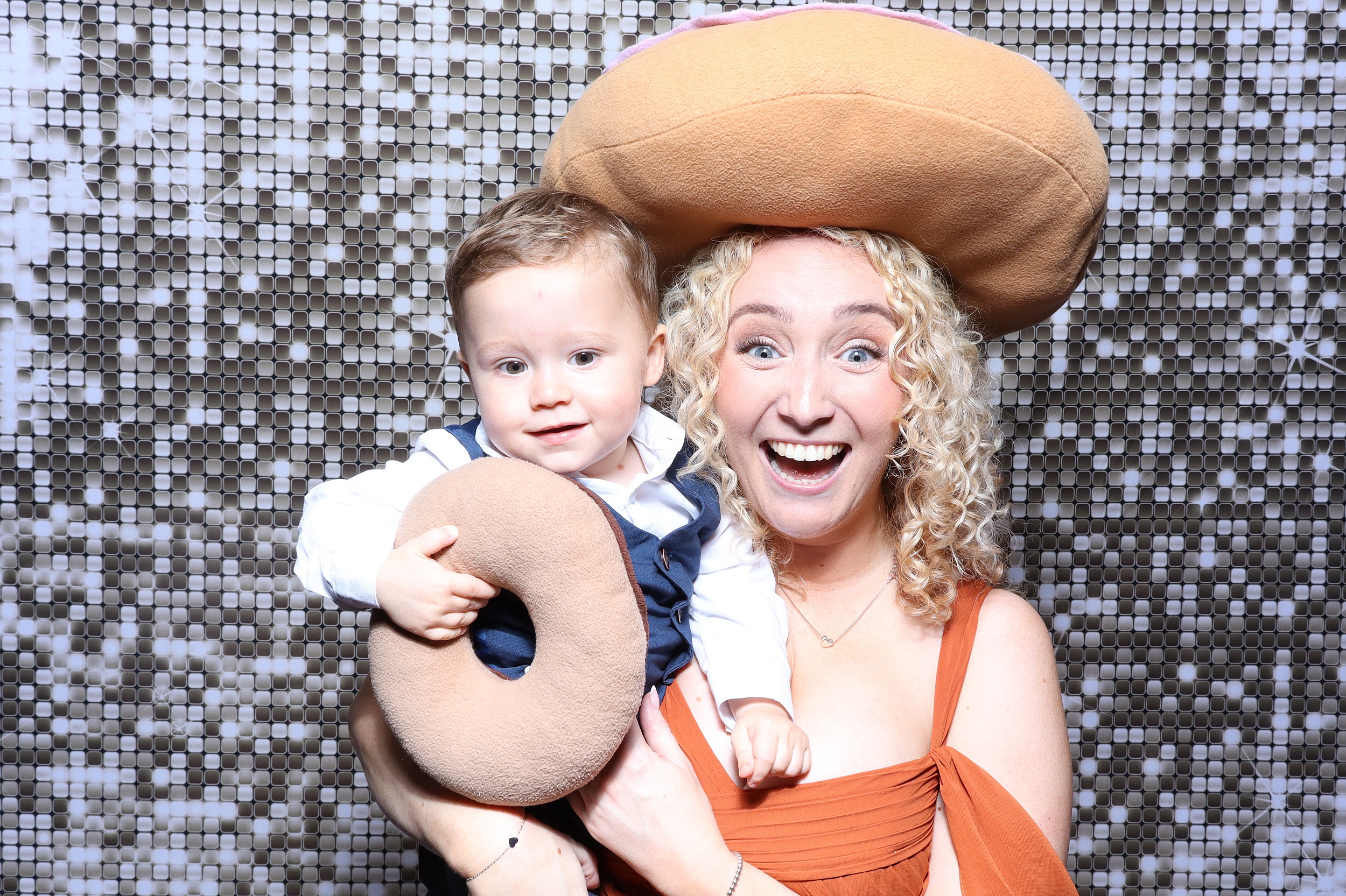 Leaha & Josh | View more photos from the event at v1.boothgallery.com/u/MooMuu-Photo-Booths/Leaha-Josh