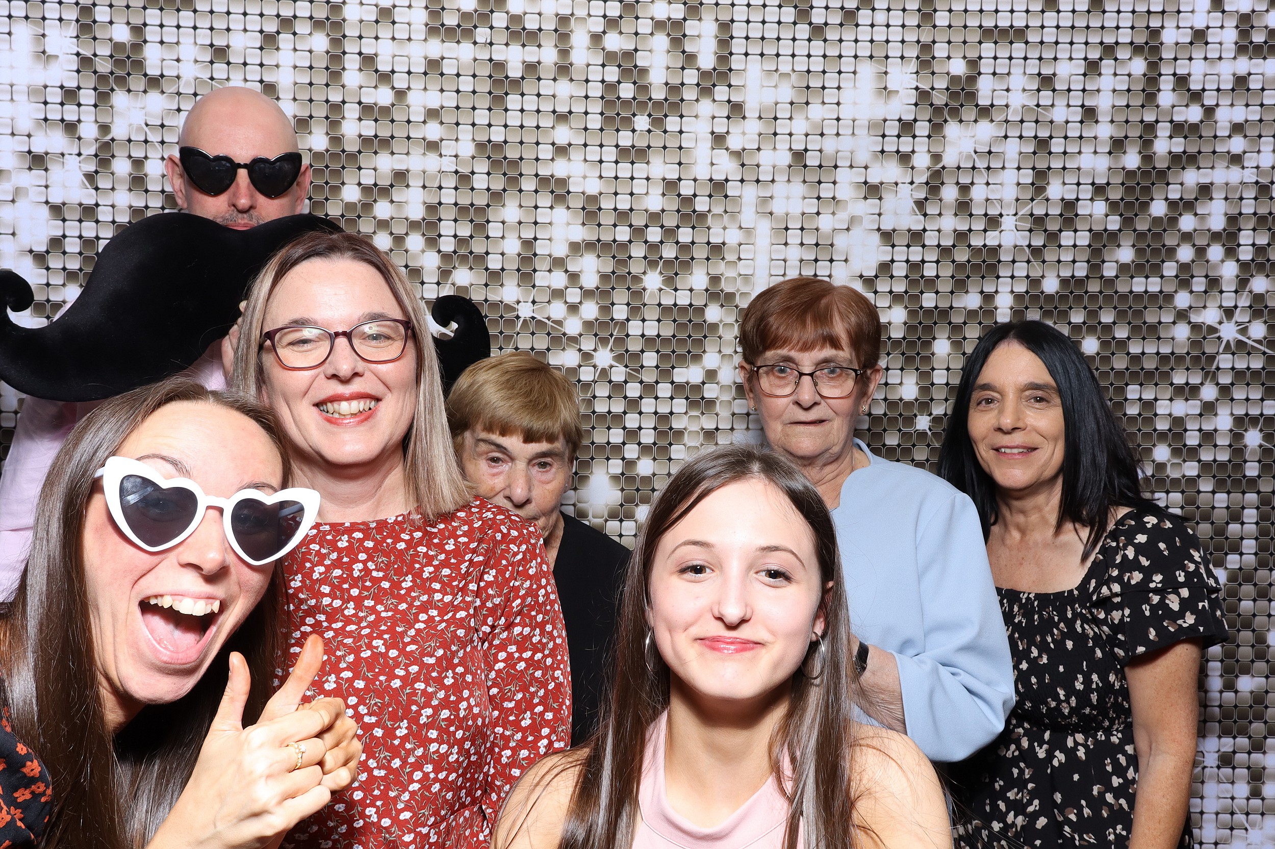 Leaha & Josh | View more photos from the event at v1.boothgallery.com/u/MooMuu-Photo-Booths/Leaha-Josh