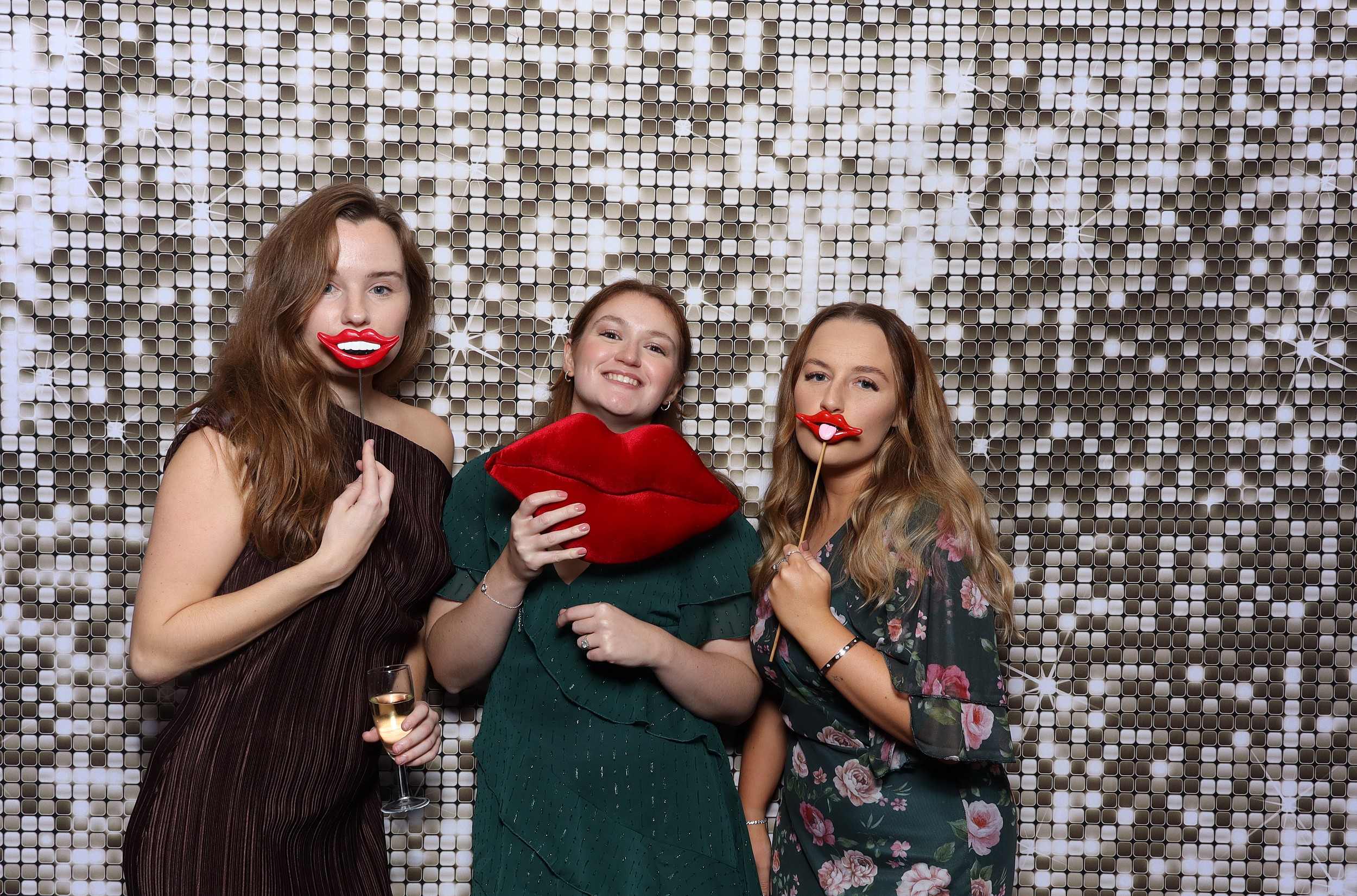 Leaha & Josh | View more photos from the event at v1.boothgallery.com/u/MooMuu-Photo-Booths/Leaha-Josh