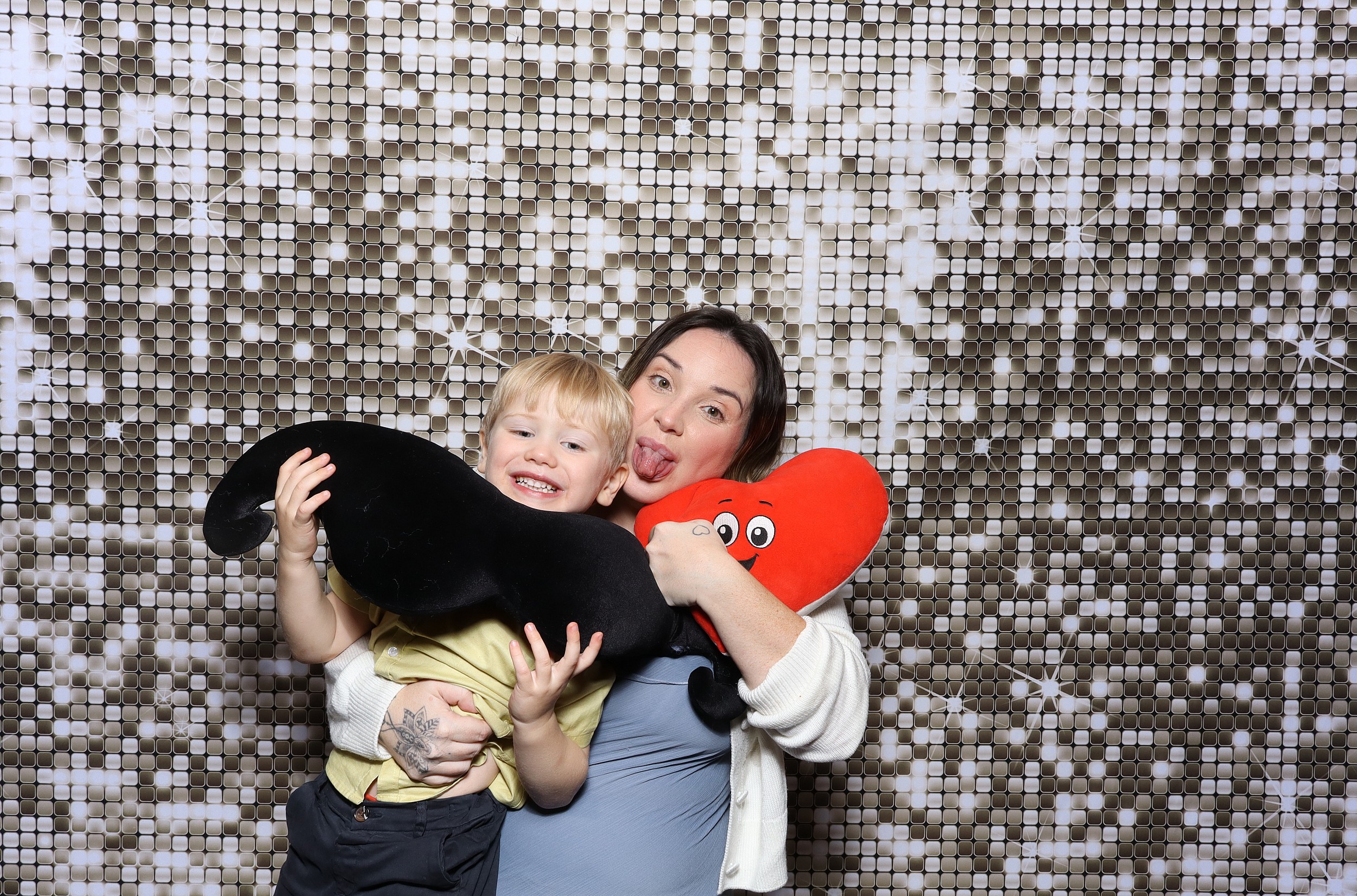 Leaha & Josh | View more photos from the event at v1.boothgallery.com/u/MooMuu-Photo-Booths/Leaha-Josh