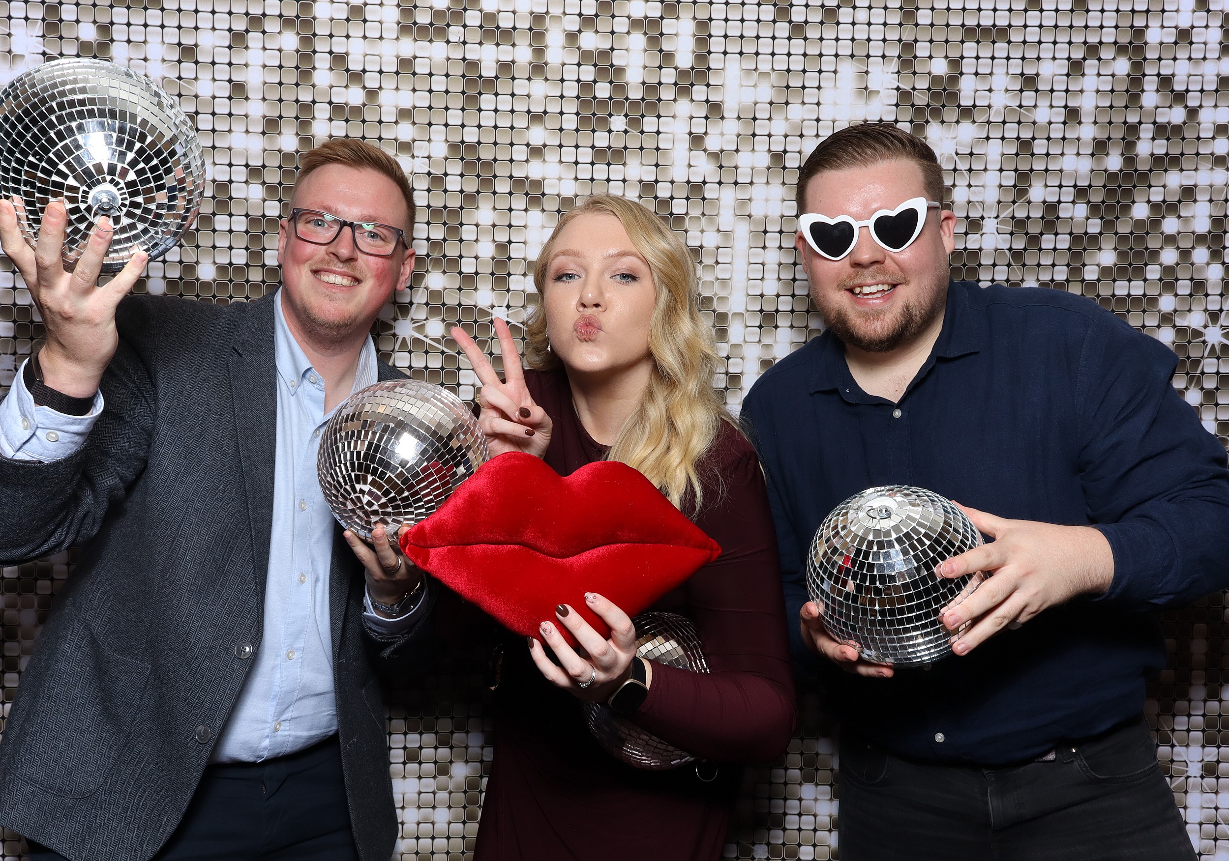 Leaha & Josh | View more photos from the event at v1.boothgallery.com/u/MooMuu-Photo-Booths/Leaha-Josh