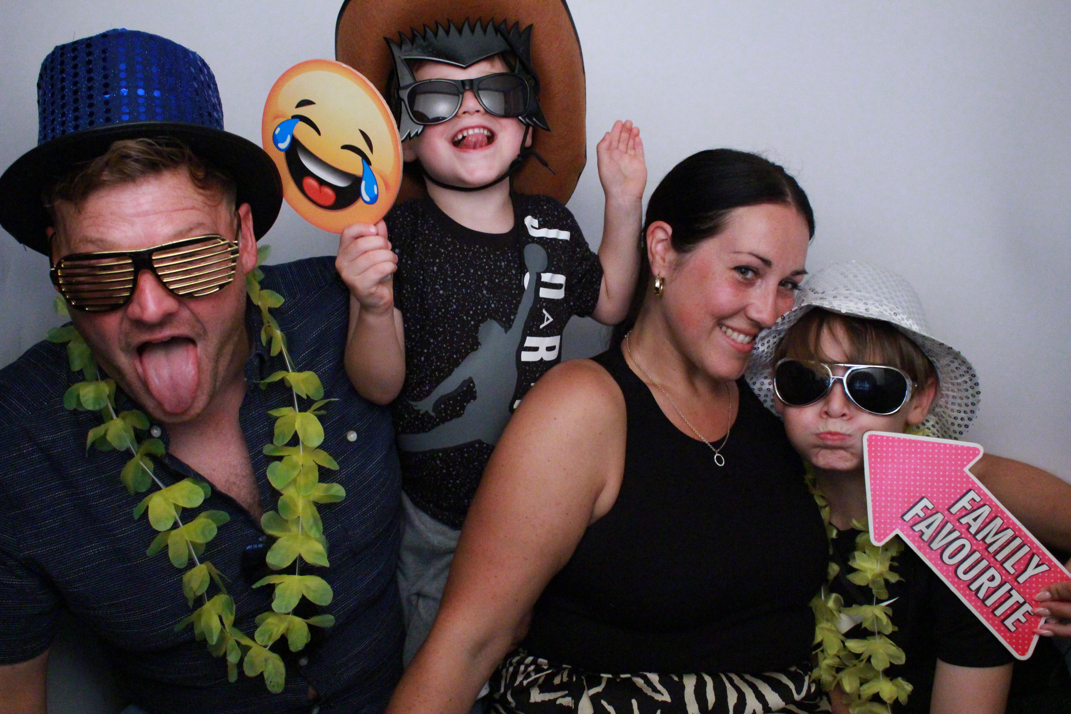 Jane's 50th Birthday  | View more photos from the event at gallery.myphotoboothexperience.co.uk/u/MyPhotoBoothExperienceLtd/Janes-50th-Birthday