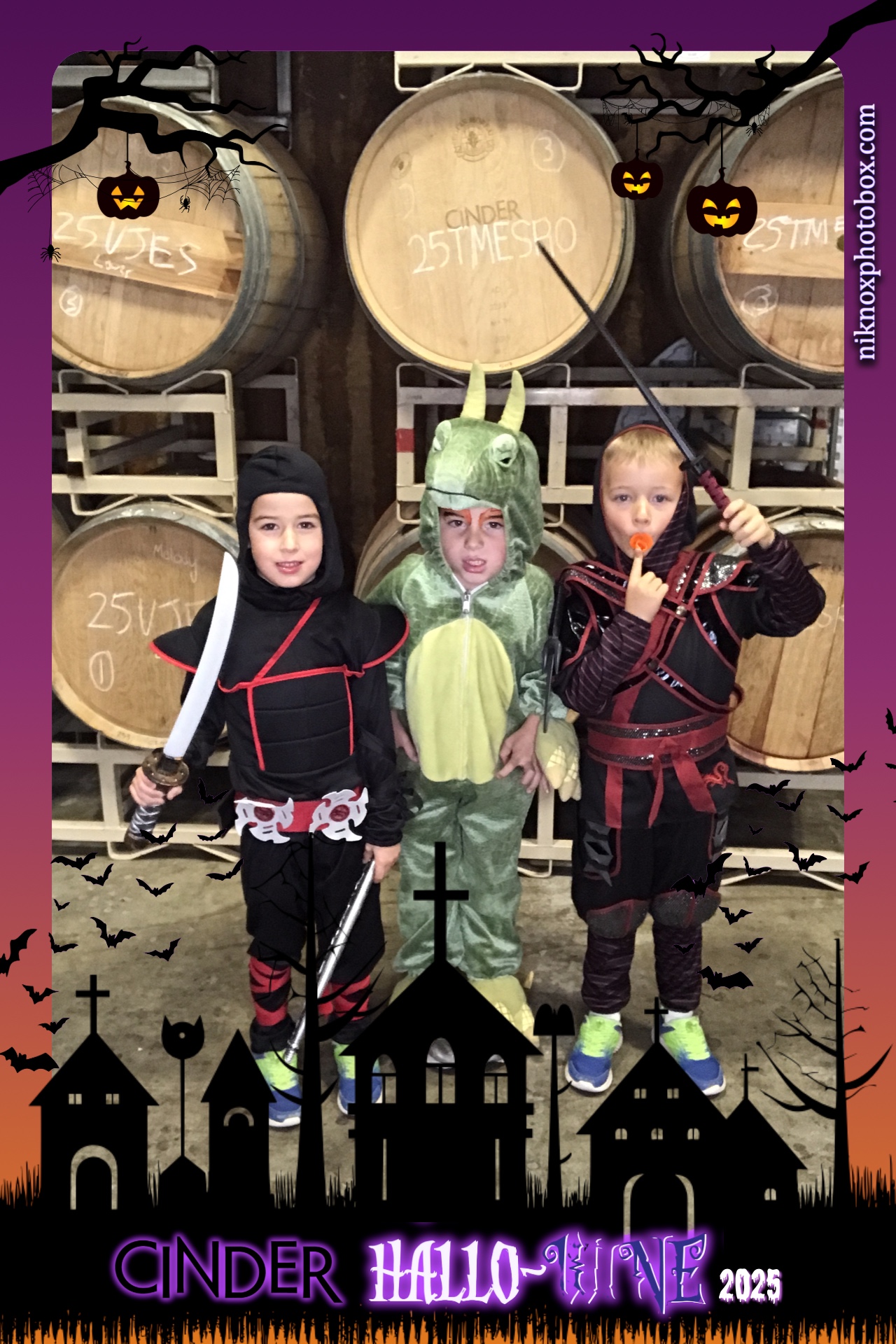 Cinder Hall-o-wine 2025 | View more photos from the event at gallery.niknoxphotobox.com/u/NiKnox-Photo-Box/Cinder-Hall-o-wine-2025