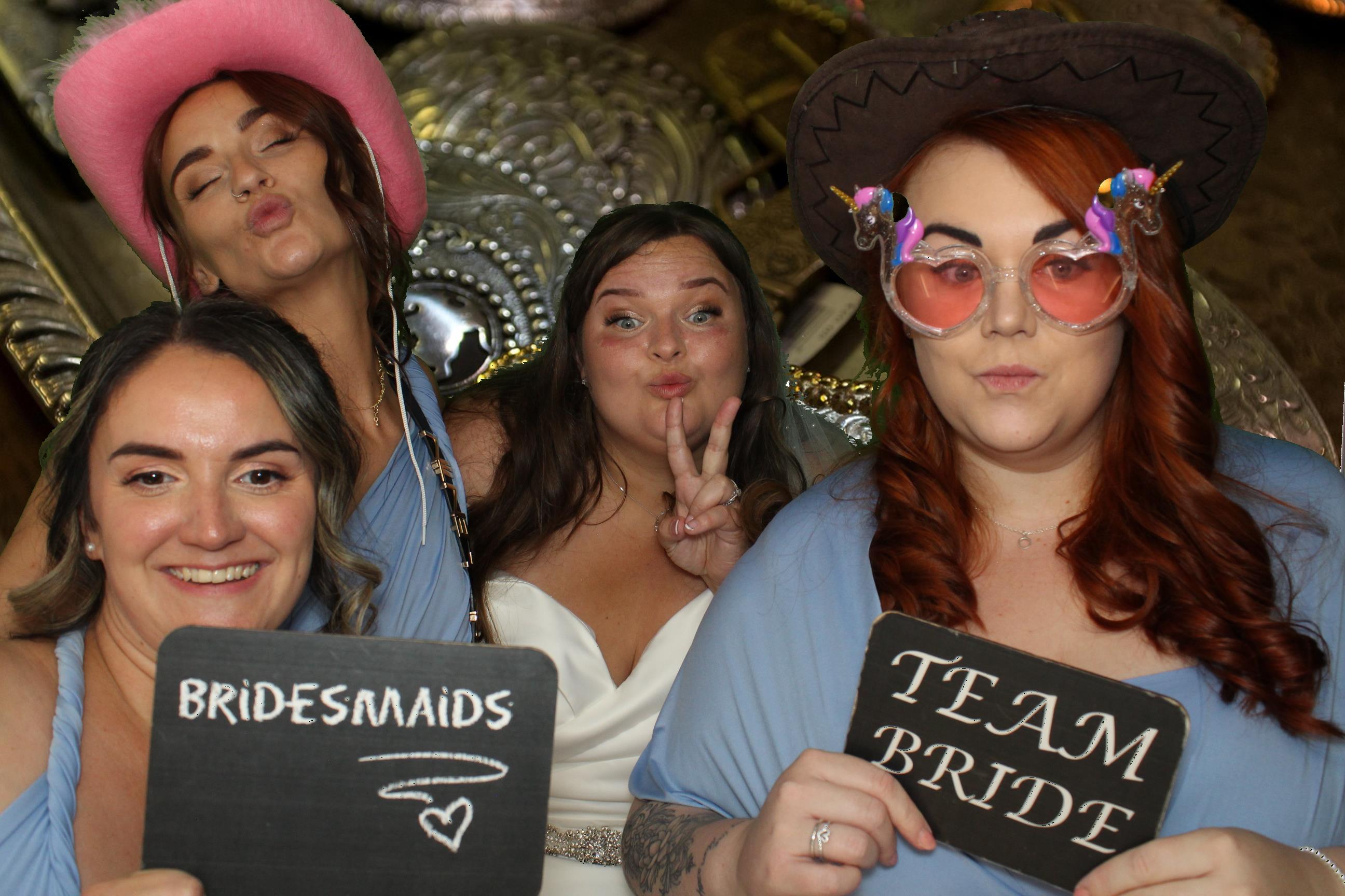 Bethany & Daniel | View more photos from the event at gallery.omegaphotobooths.co.uk/u/Omega-Photobooths/Bethany-Daniel