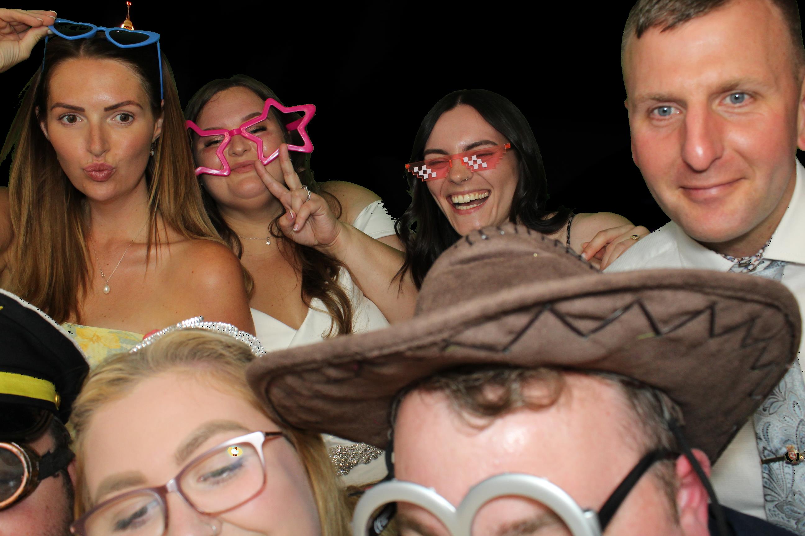 Bethany & Daniel | View more photos from the event at gallery.omegaphotobooths.co.uk/u/Omega-Photobooths/Bethany-Daniel