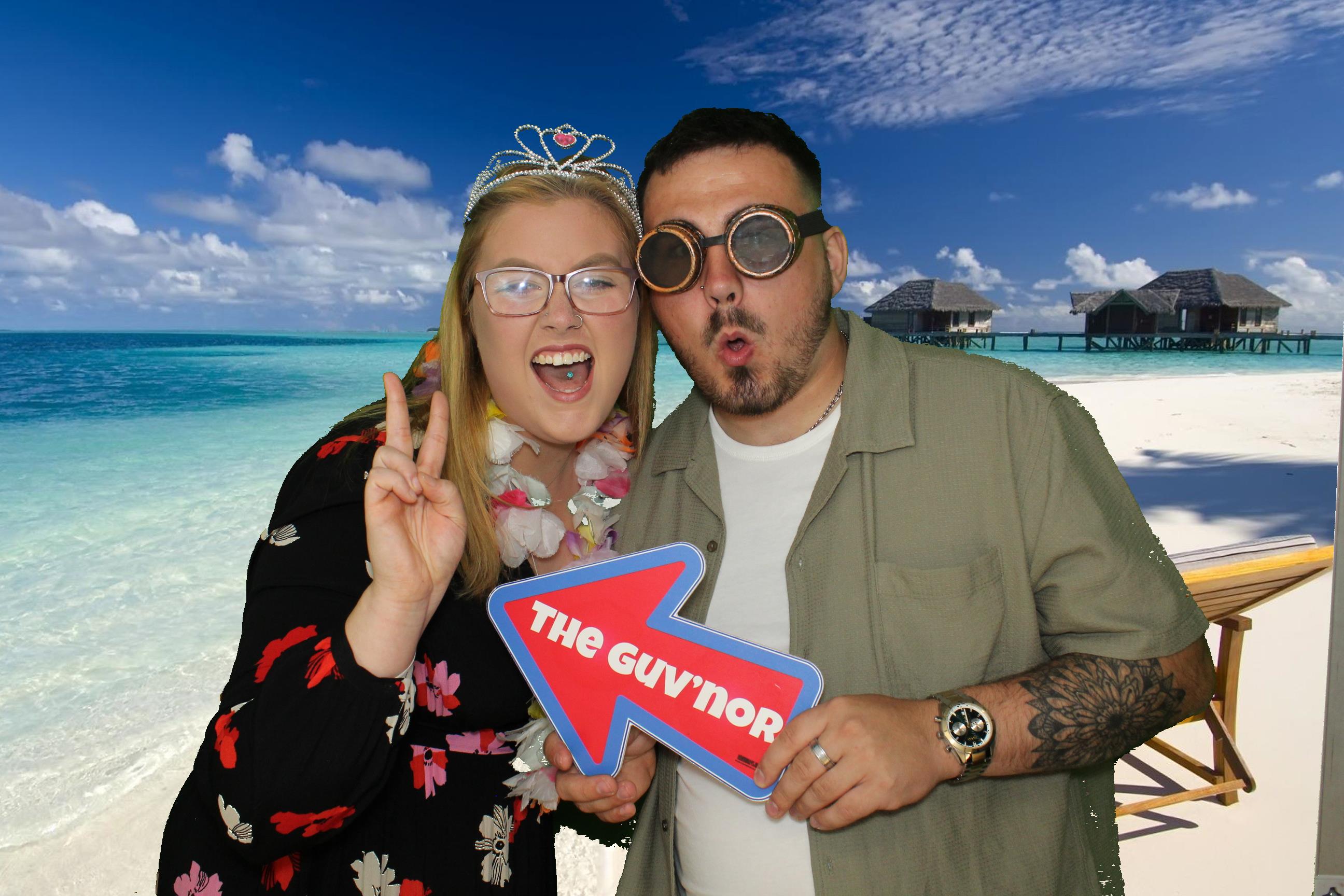 Bethany & Daniel | View more photos from the event at gallery.omegaphotobooths.co.uk/u/Omega-Photobooths/Bethany-Daniel