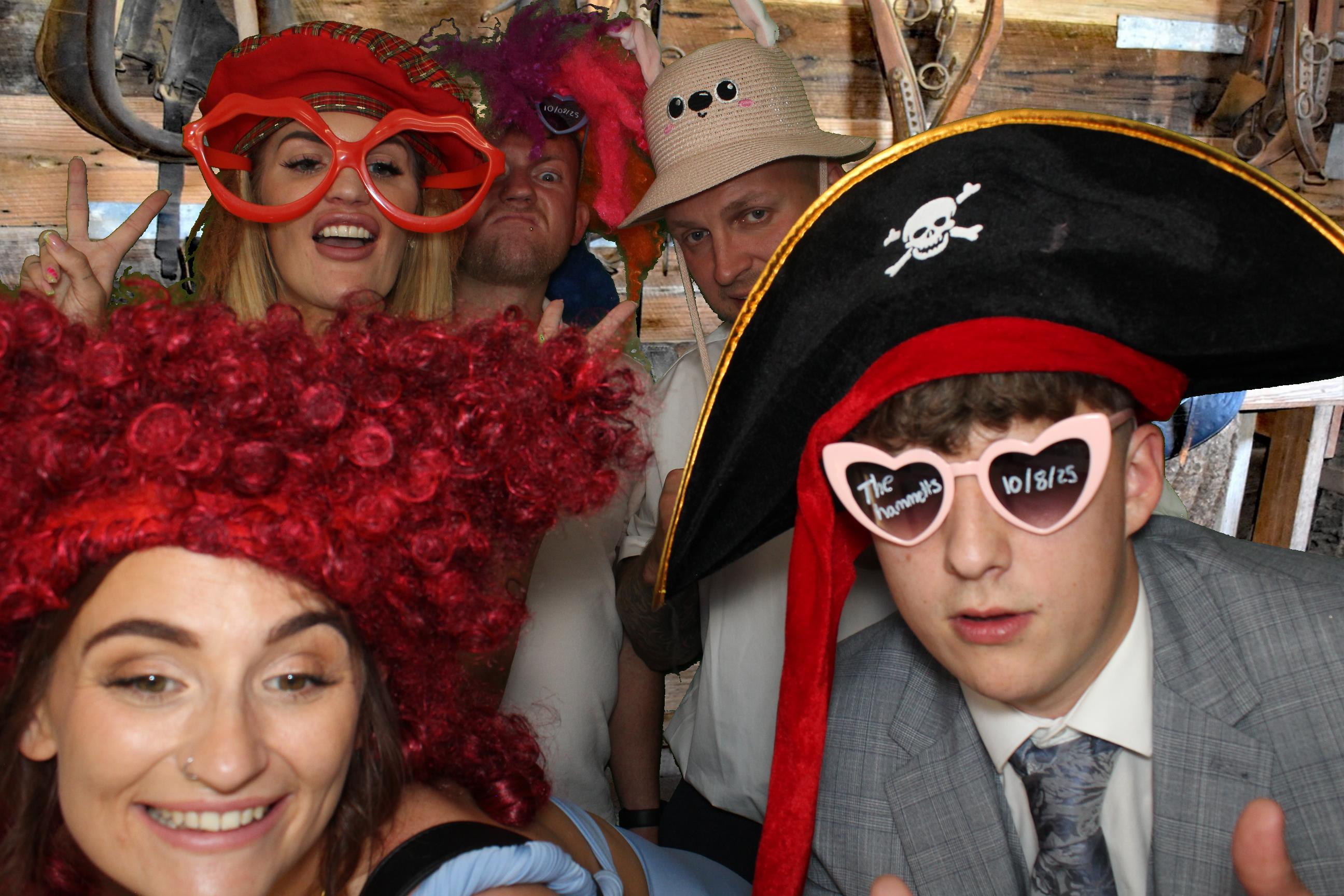 Bethany & Daniel | View more photos from the event at gallery.omegaphotobooths.co.uk/u/Omega-Photobooths/Bethany-Daniel