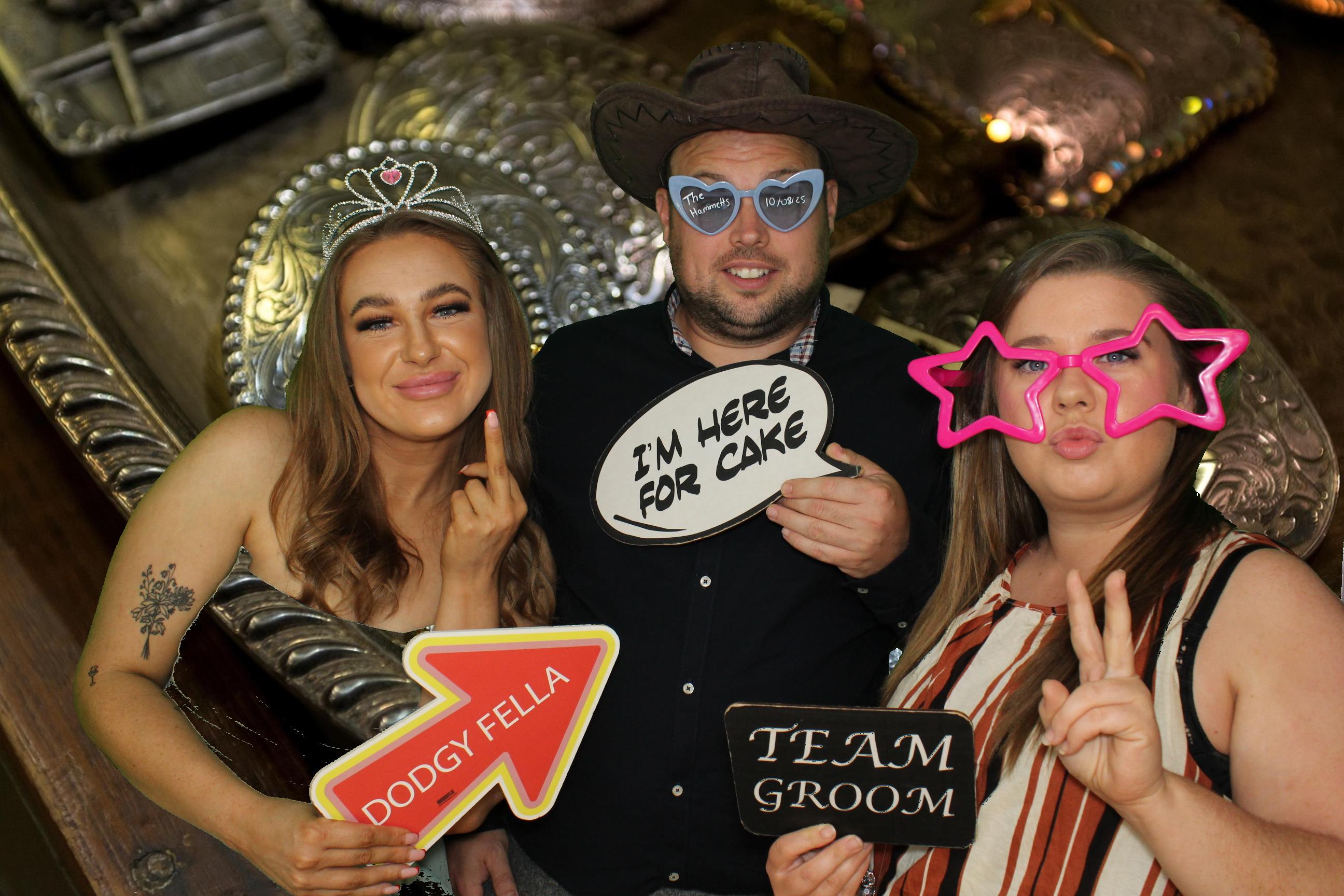 Bethany & Daniel | View more photos from the event at gallery.omegaphotobooths.co.uk/u/Omega-Photobooths/Bethany-Daniel