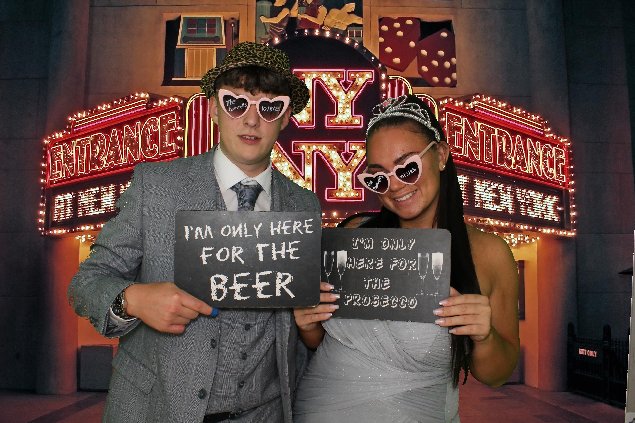 Bethany & Daniel | View more photos from the event at gallery.omegaphotobooths.co.uk/u/Omega-Photobooths/Bethany-Daniel