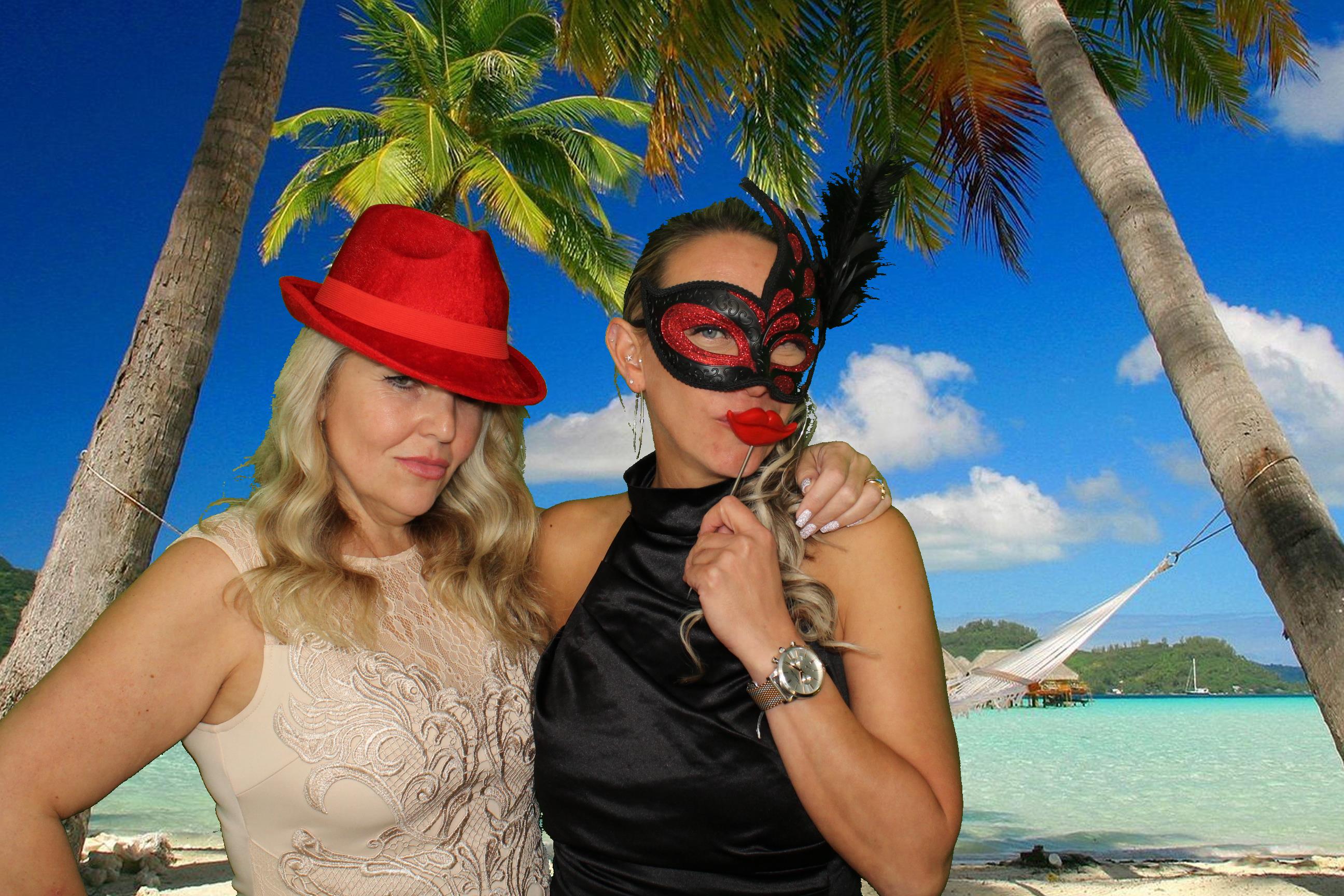 Carlton Towers Masquerade Ball | View more photos from the event at gallery.omegaphotobooths.co.uk/u/Omega-Photobooths/Carlton-Towers-Masquerade-Ball