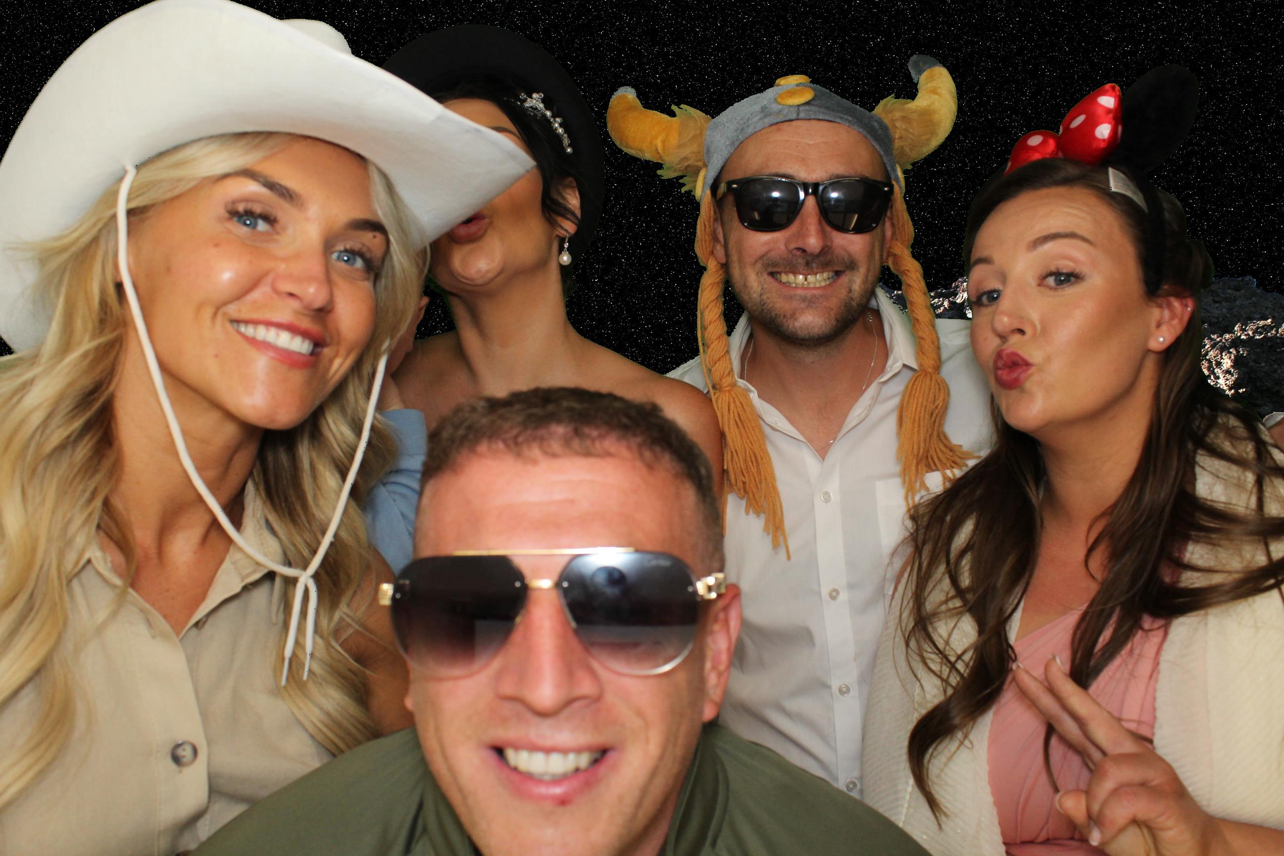 Daisy & Matt's Wedding | View more photos from the event at gallery.omegaphotobooths.co.uk/u/Omega-Photobooths/Daisy-Matts-Wedding