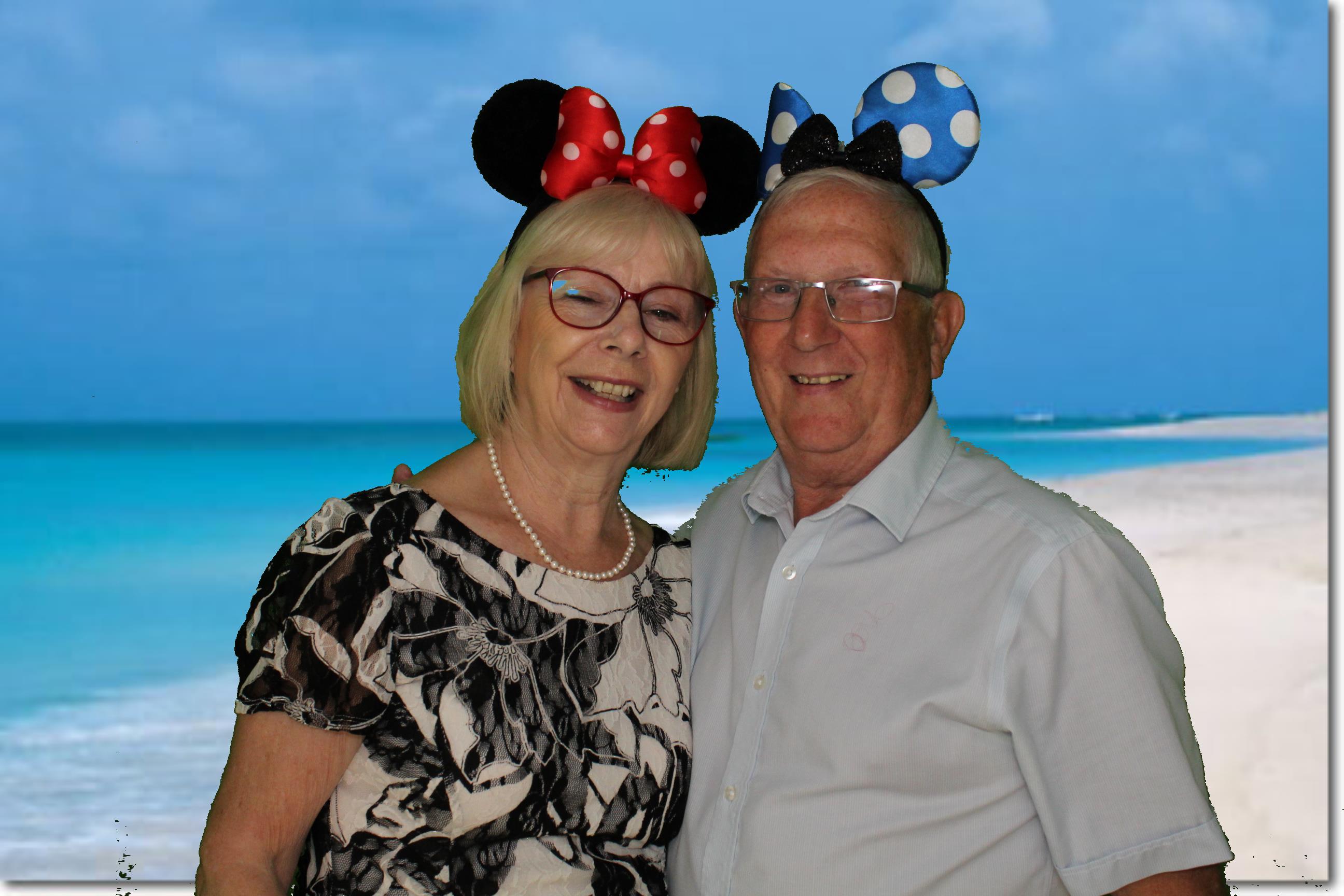Danny & Laura's Wedding | View more photos from the event at gallery.omegaphotobooths.co.uk/u/Omega-Photobooths/Danny-Lauras-Wedding