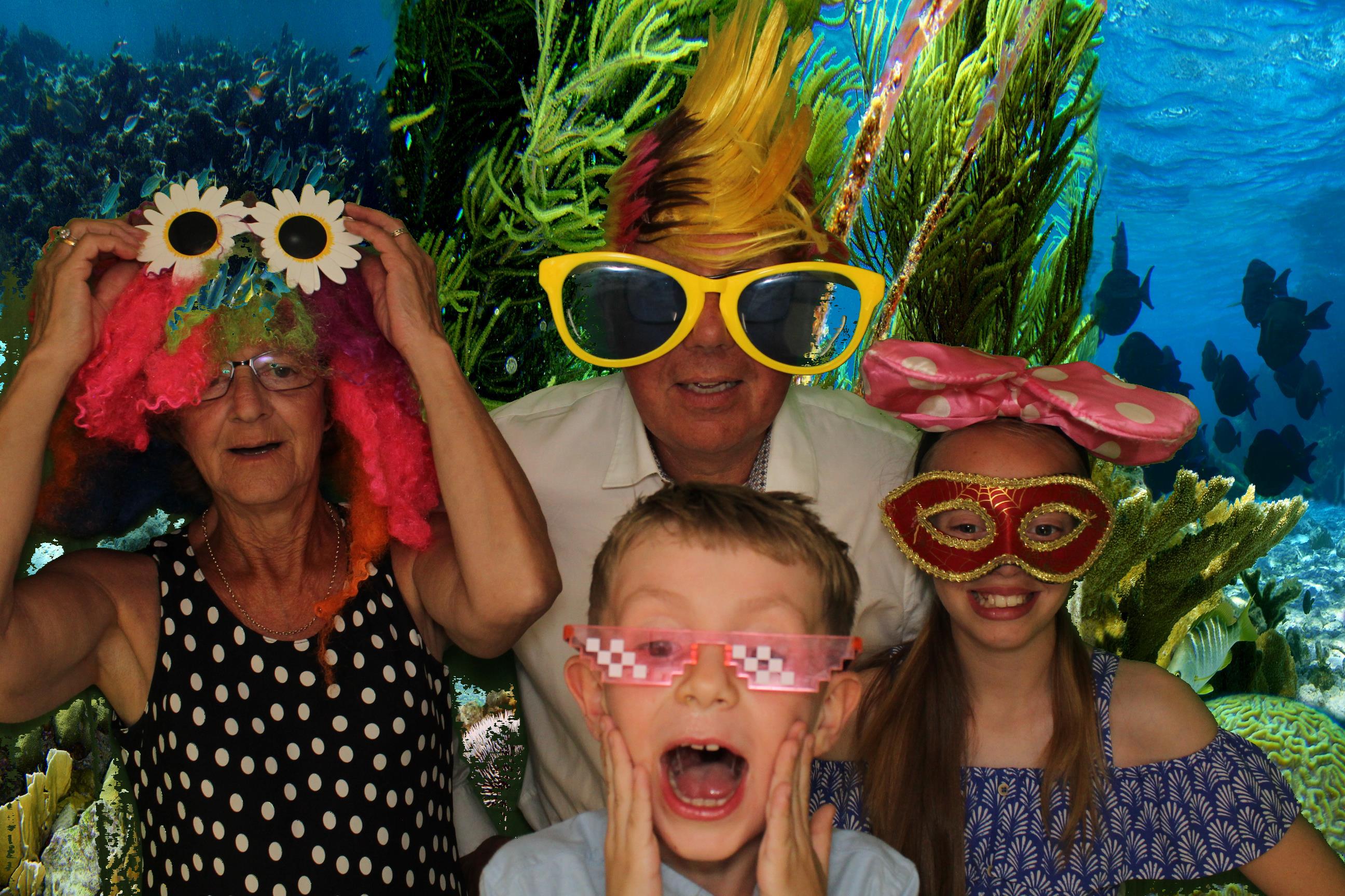 Danny & Laura's Wedding | View more photos from the event at gallery.omegaphotobooths.co.uk/u/Omega-Photobooths/Danny-Lauras-Wedding