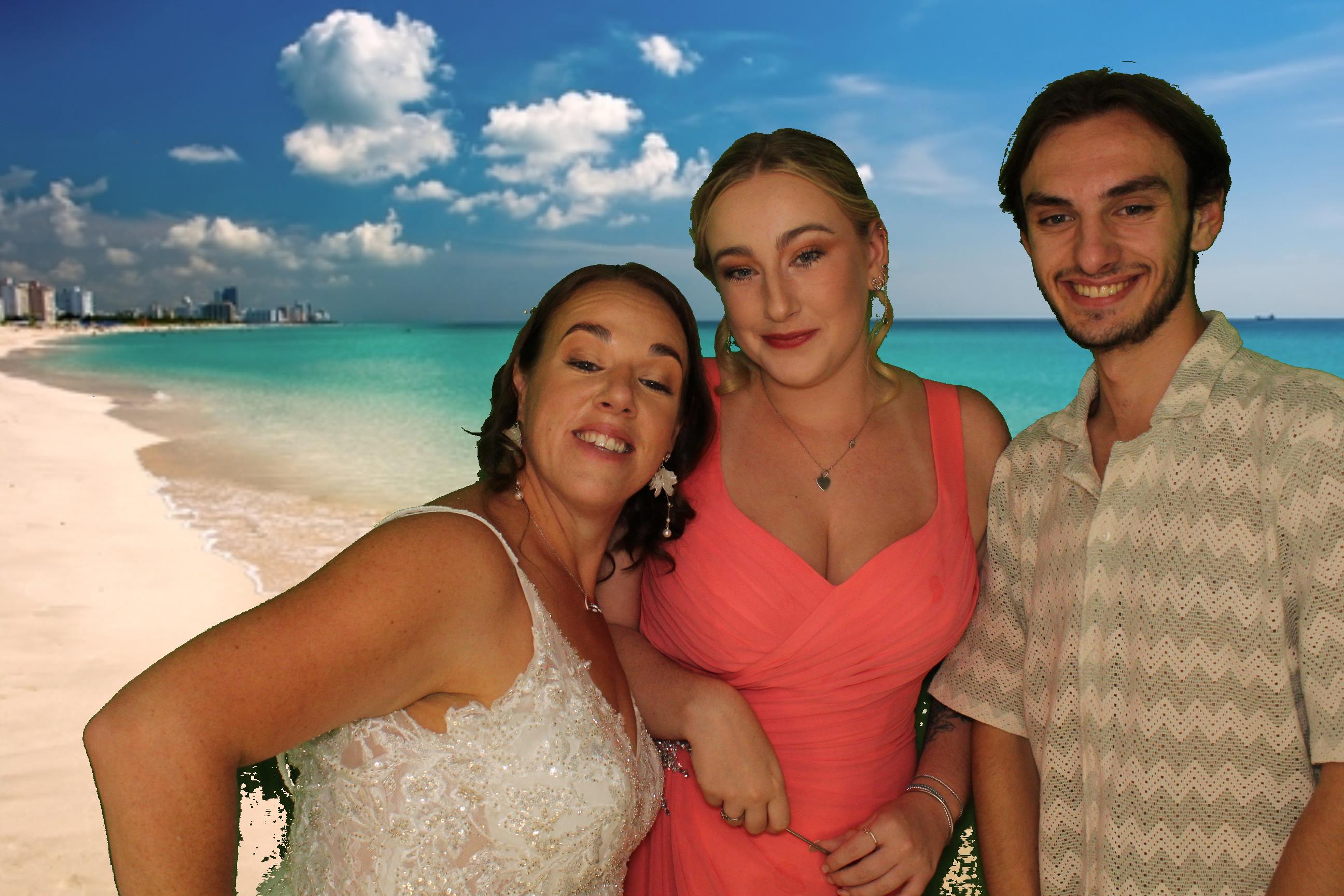 Danny & Laura's Wedding | View more photos from the event at gallery.omegaphotobooths.co.uk/u/Omega-Photobooths/Danny-Lauras-Wedding
