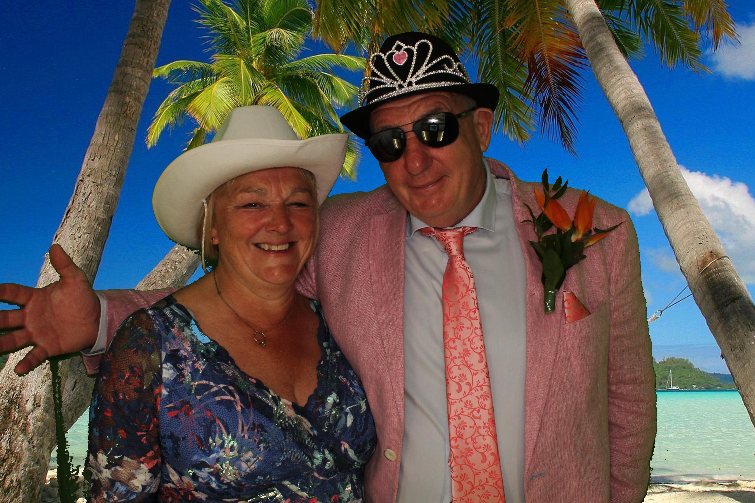 Danny & Laura's Wedding | View more photos from the event at gallery.omegaphotobooths.co.uk/u/Omega-Photobooths/Danny-Lauras-Wedding