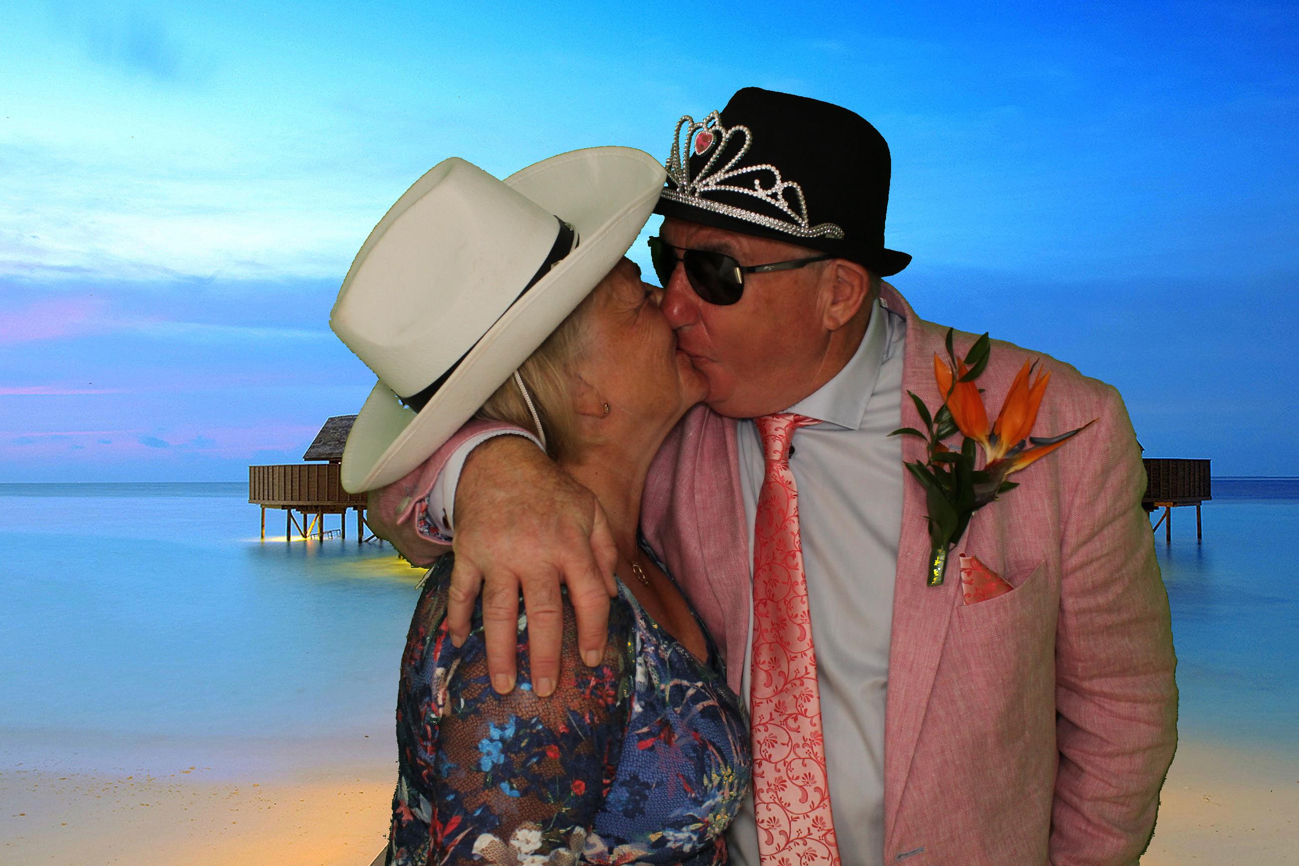 Danny & Laura's Wedding | View more photos from the event at gallery.omegaphotobooths.co.uk/u/Omega-Photobooths/Danny-Lauras-Wedding