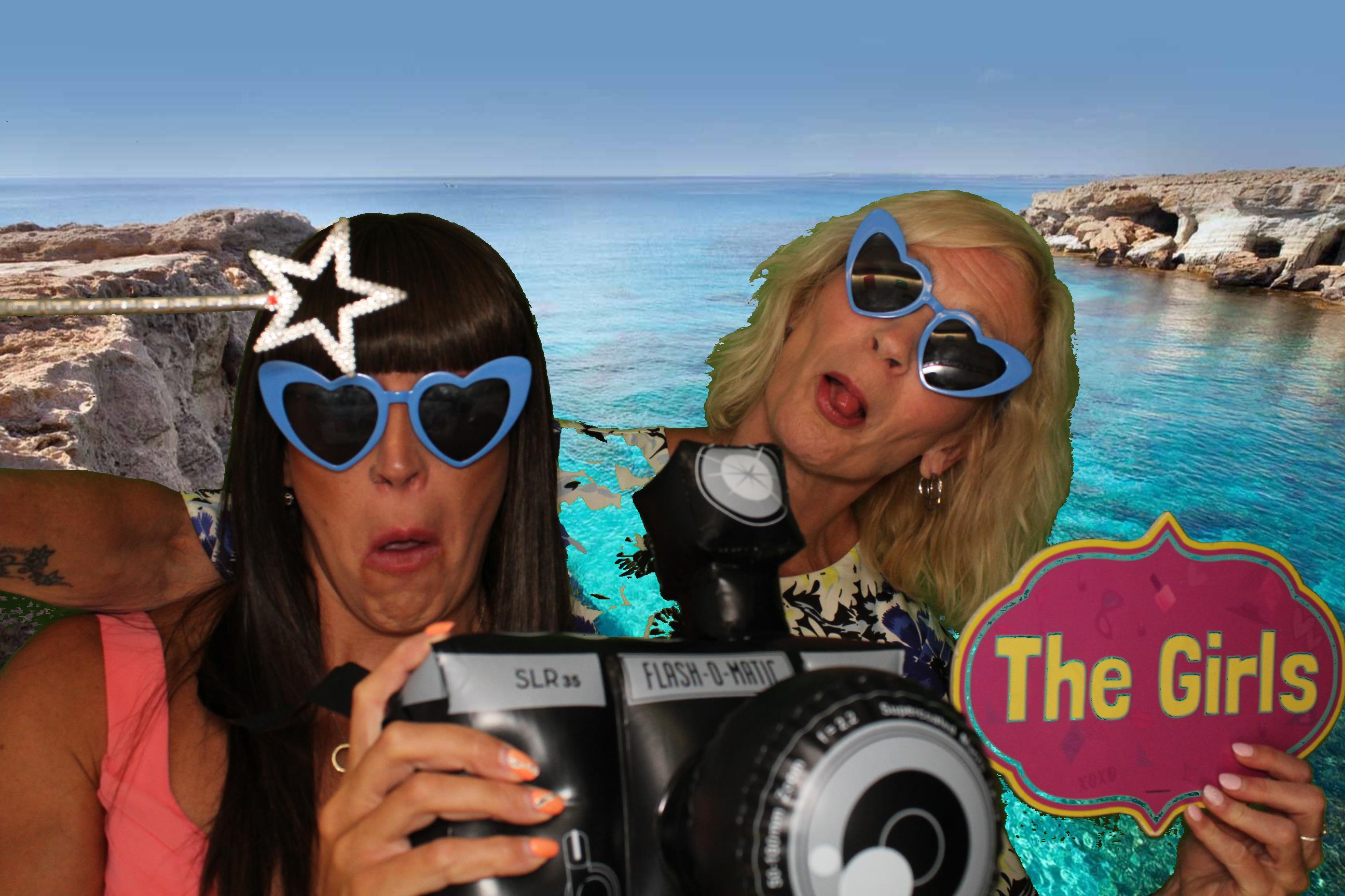 Danny & Laura's Wedding | View more photos from the event at gallery.omegaphotobooths.co.uk/u/Omega-Photobooths/Danny-Lauras-Wedding
