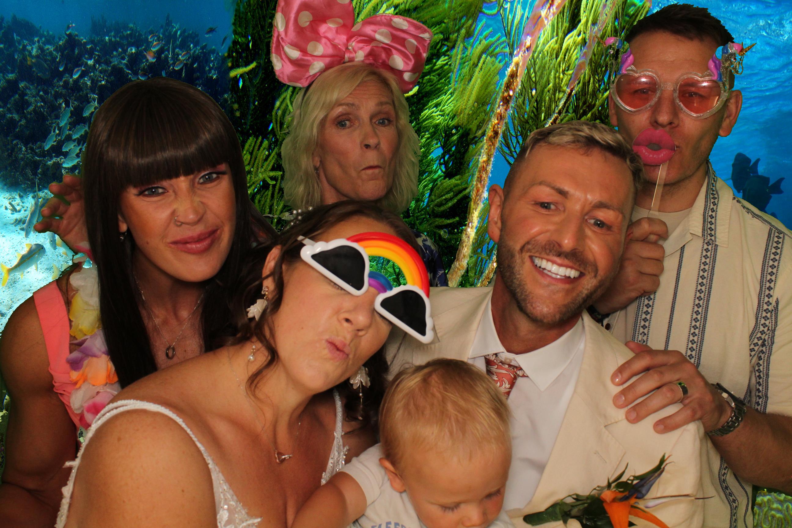 Danny & Laura's Wedding | View more photos from the event at gallery.omegaphotobooths.co.uk/u/Omega-Photobooths/Danny-Lauras-Wedding