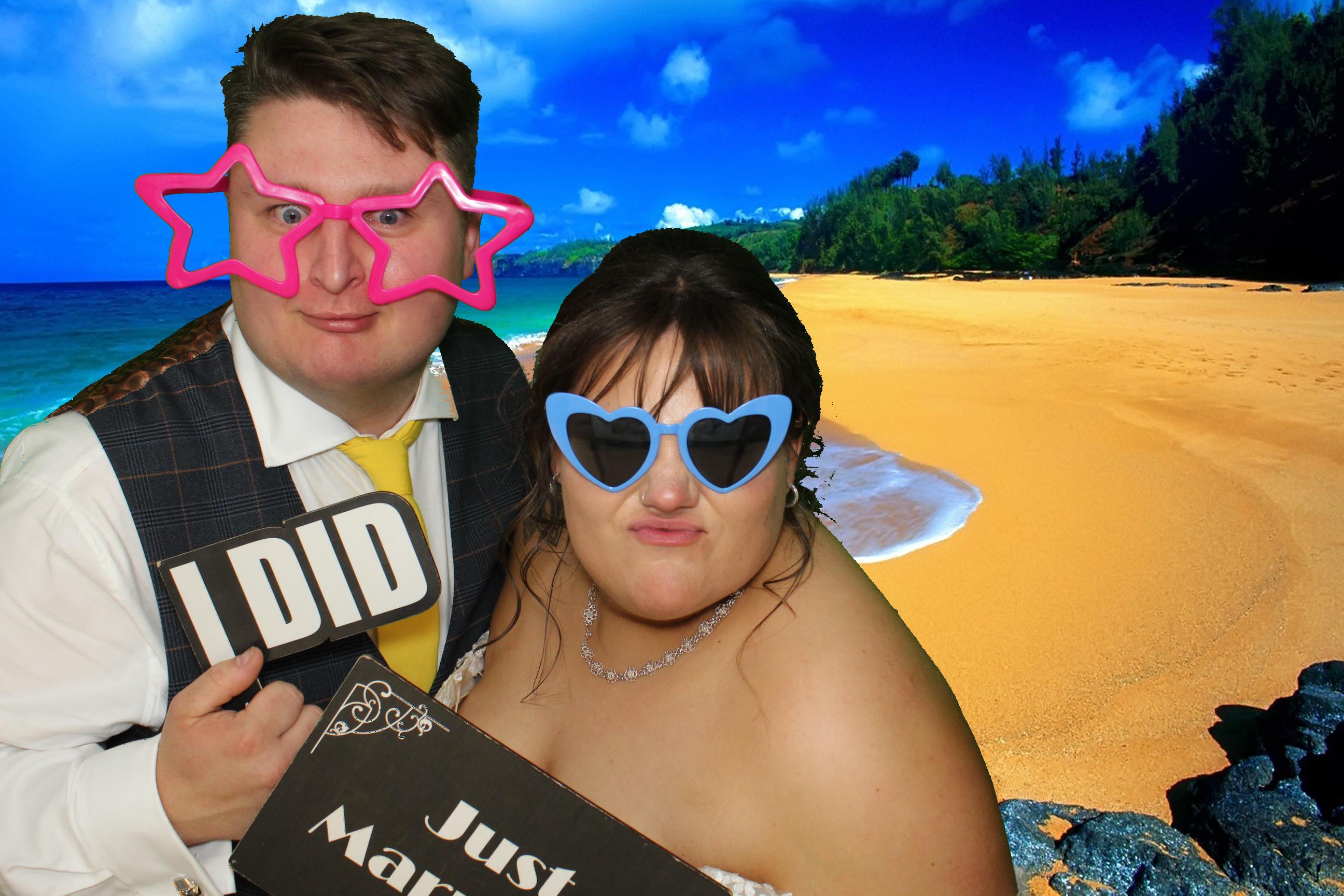 Mega & Charlie | View more photos from the event at gallery.omegaphotobooths.co.uk/u/Omega-Photobooths/Mega-Charlie