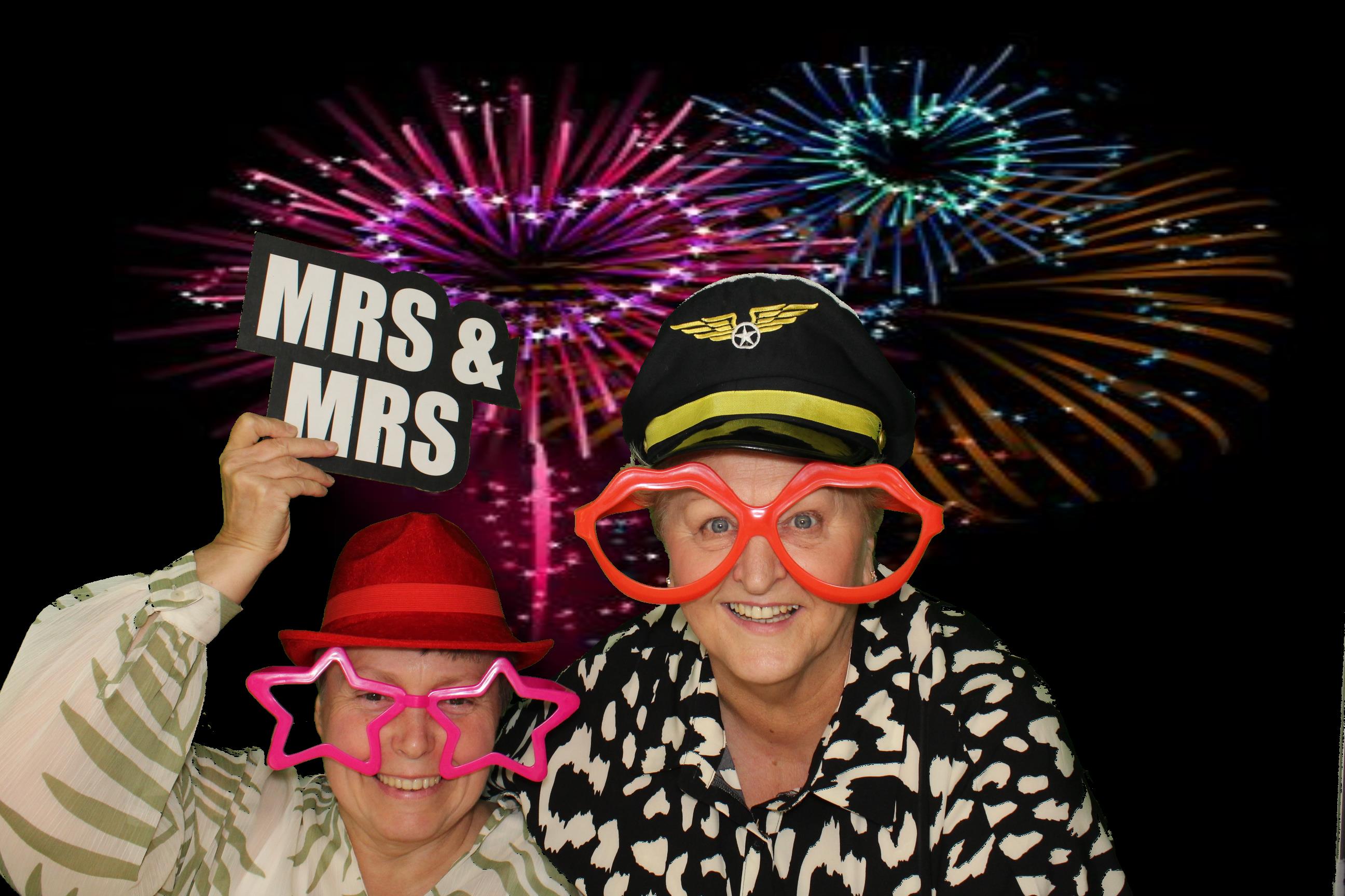 Mega & Charlie | View more photos from the event at gallery.omegaphotobooths.co.uk/u/Omega-Photobooths/Mega-Charlie