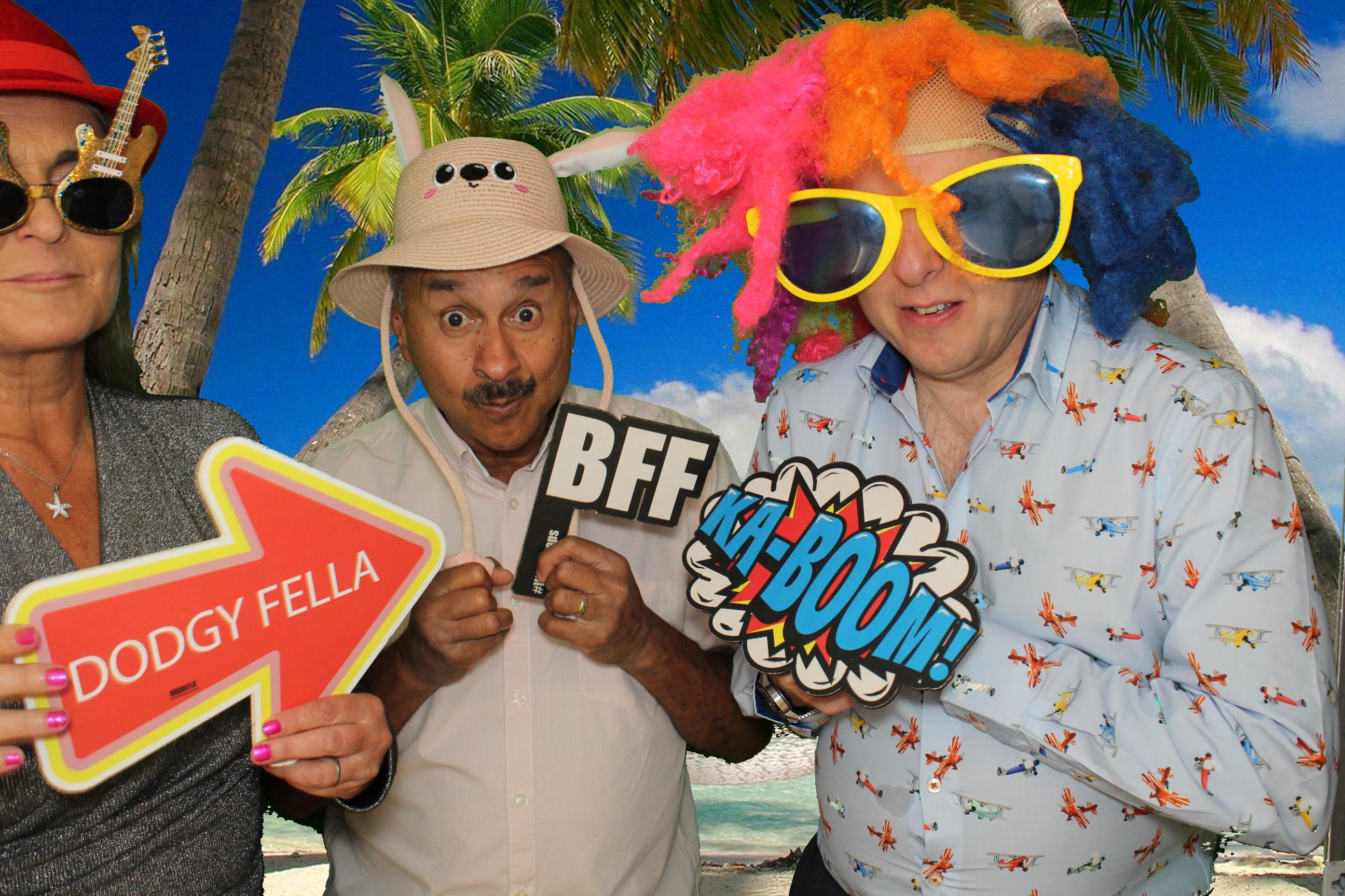 Mega & Charlie | View more photos from the event at gallery.omegaphotobooths.co.uk/u/Omega-Photobooths/Mega-Charlie