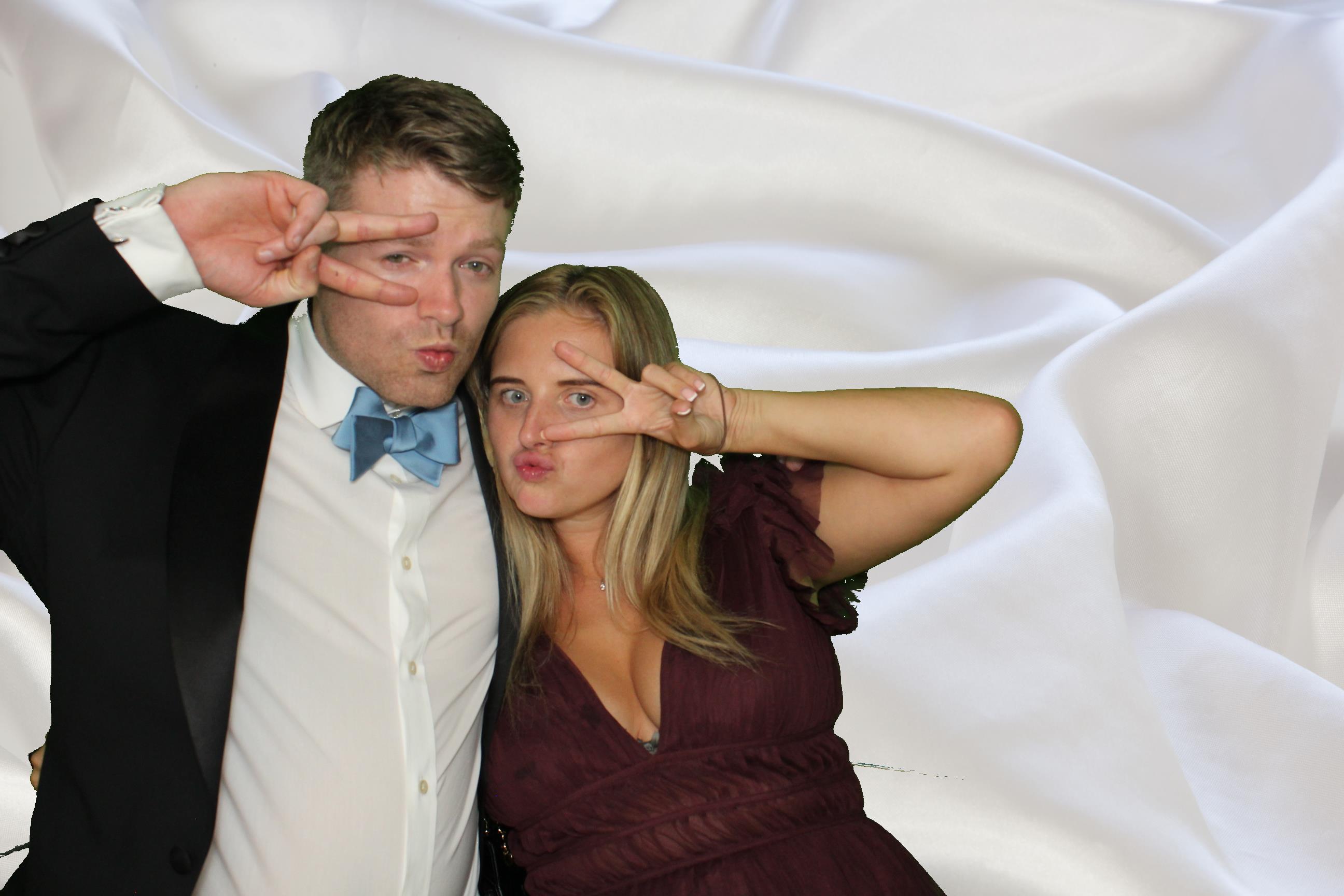 Sam & Ellie | View more photos from the event at gallery.omegaphotobooths.co.uk/u/Omega-Photobooths/Sam-Ellie