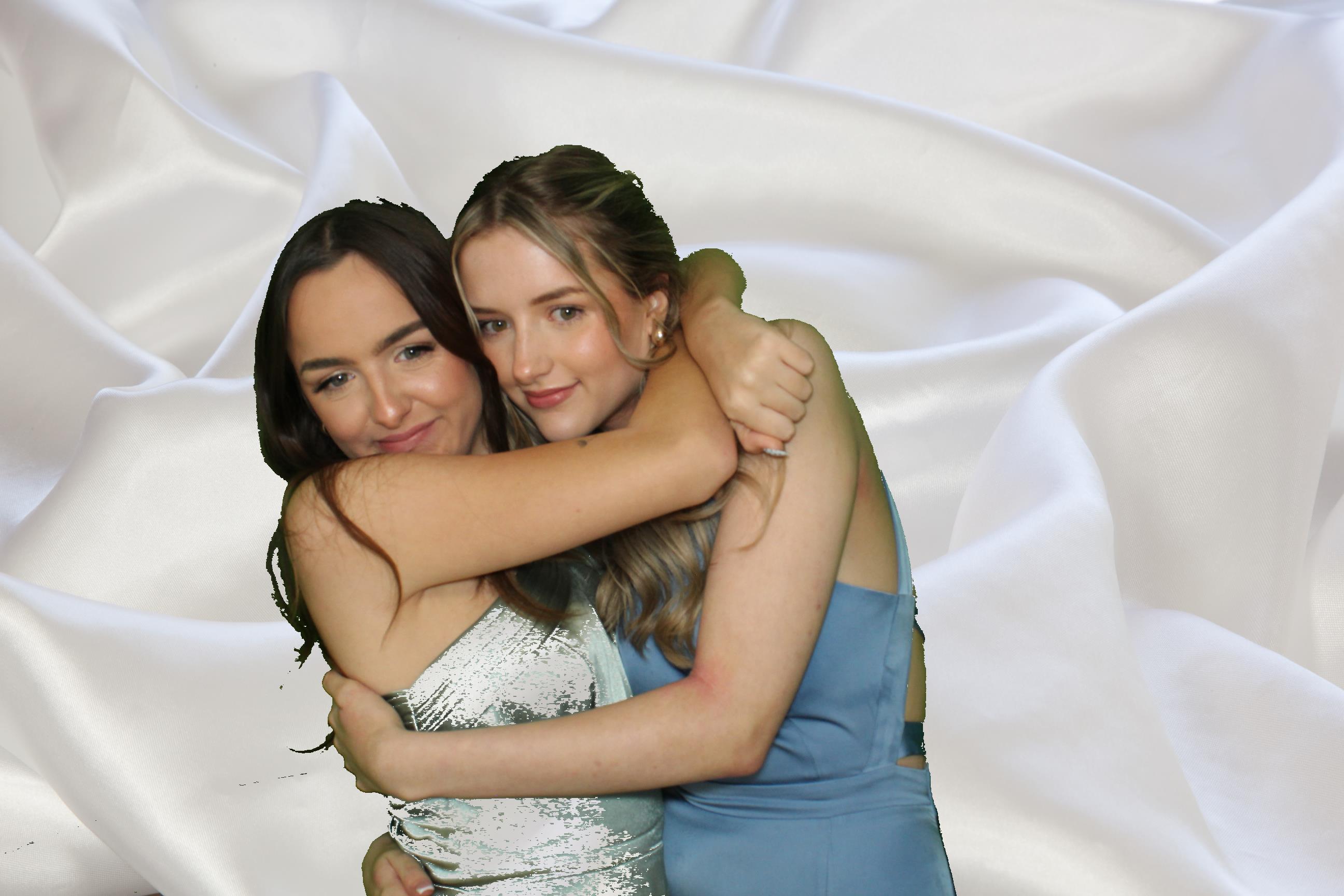Sam & Ellie | View more photos from the event at gallery.omegaphotobooths.co.uk/u/Omega-Photobooths/Sam-Ellie
